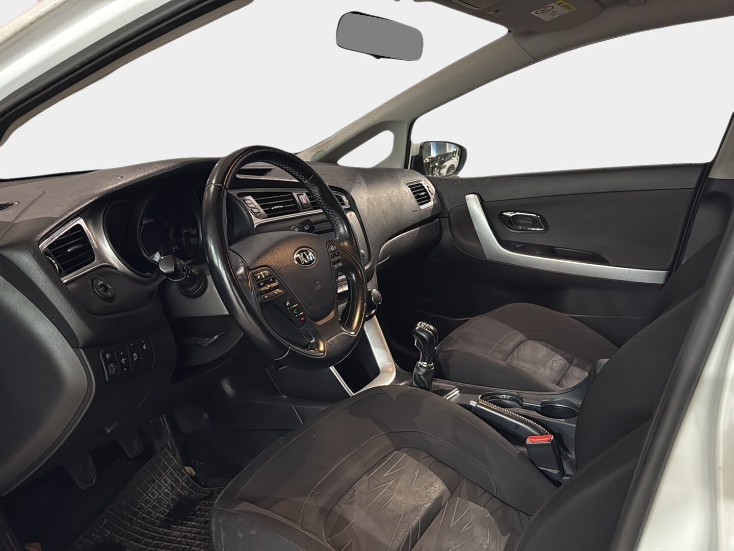 Kia cee'd 2016 1,0 ISG 100hv LX SW EcoDynamics *Lohko+S.pistoke / Vakionopeudensäädin / Ratinlämmitin* - Vuoden leima! / Kahdet hyvät renkaat / Suomi-Auto