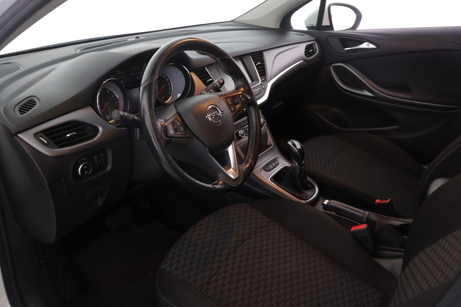 Opel Astra 2016 5-ov Enjoy 1,0 Turbo Start/Stop 77kW ECT5 - Suomi-auto | Vakkari | Lohko+sisäpistoke | Tutkat eteen ja taakse | Siisti ja hyvin huollettu yksilö! | Uudet kesärenkaat!