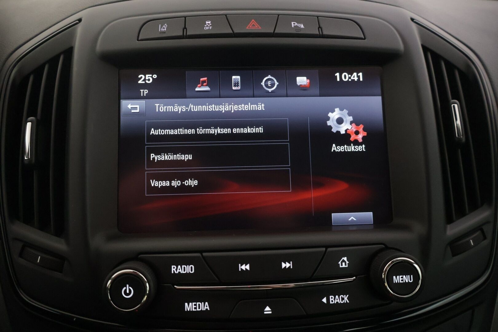 Opel Insignia 2016 5-ov Edition 1,6 Turbo 125kW AT6 - ACC | Suomi-auto | Tutkat | Webasto | Navi | Xenon | Ratinlämmitin |