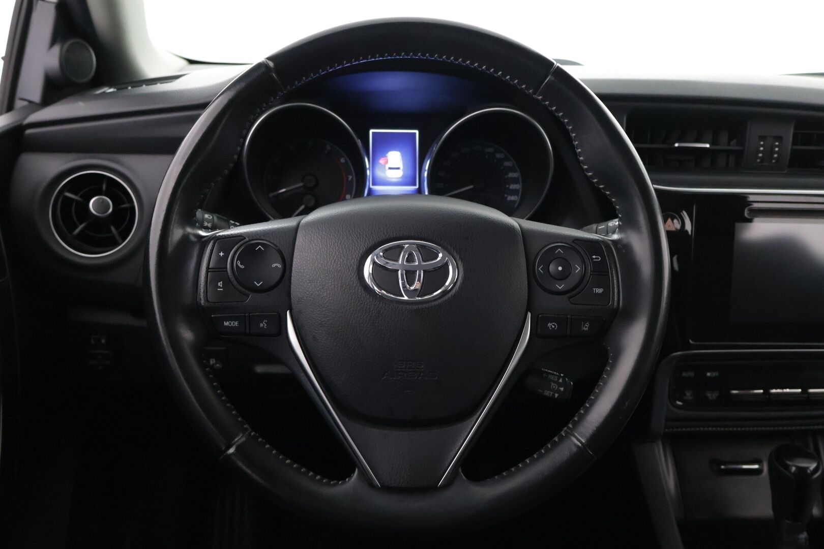 Toyota Auris 2016 Touring Sports 1,2 T Active Multidrive S - Suomi-auto | 2-OM | 2x renkaat | Tutkat | 2x avaimet