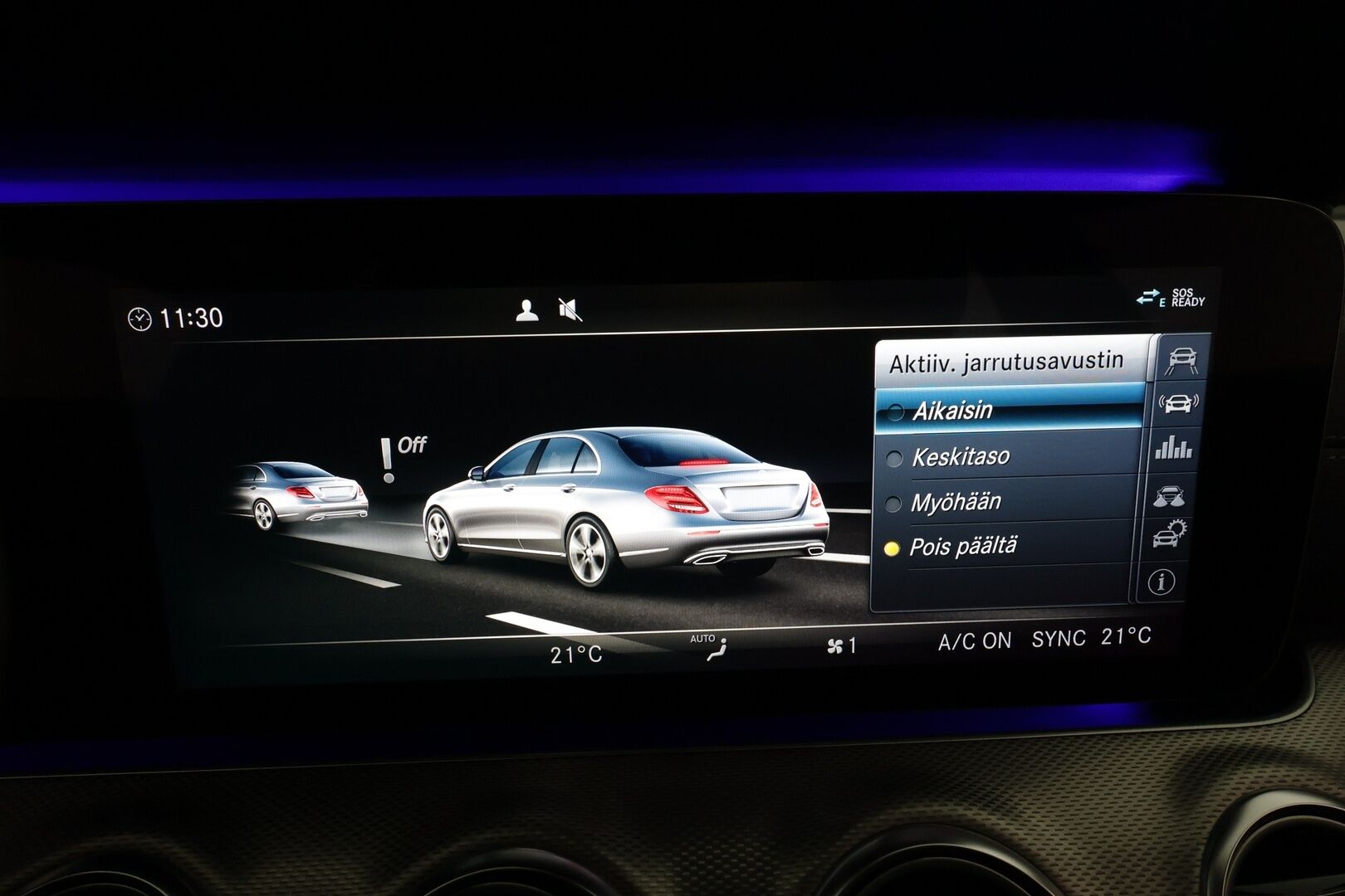 Mercedes-Benz E 2017 220 d A Premium Business AMG *Widescreen / HUD / 360° / BLIS / Vakkari / Multibeam / Sporttipenkit / LED / Navi* - Suomi-auto / Kahdet renkaat aluvanteilla 