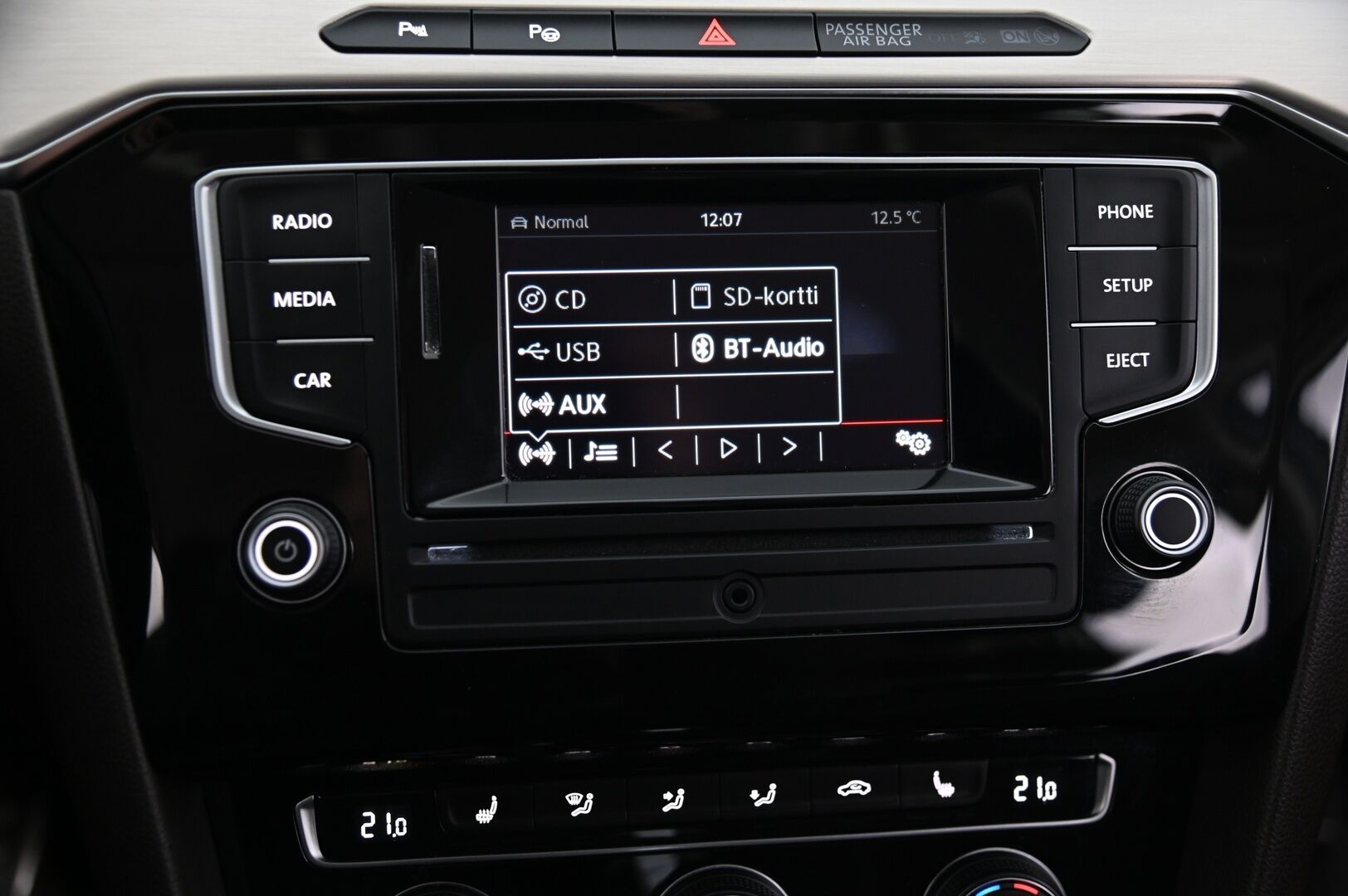 Volkswagen Passat 2016 Variant Highline 2,0 TSI 206 kW (280 hv) 4MOTION DSG *Webasto / Adapt. Vakkari / Koukku / Nahka-alcantra / Vetokoukku* - Juuri Katsastettu! / Led-ajovalot / Ergo-Comfort*