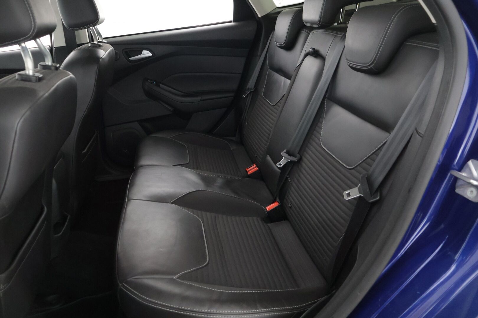Ford Focus 2016 2,0 TDCi 150 hv PowerShift A6 Titanium** Kamera / Adapt. Vakkari / Koukku / Puolinahat** - Juuri huollettu! Kahdet renkaat! Sähköpenkit!