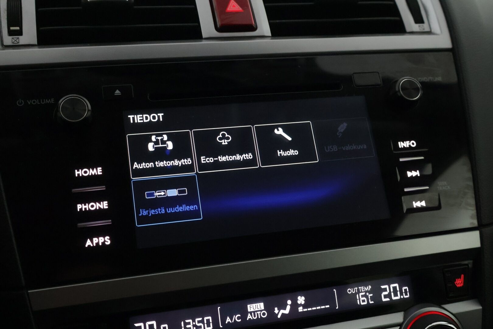 Subaru Outback 2016 2,0 TD Ridge CVT * Adapt. Vak / Avaimeton kulku / Muistipenkki / Peruutuskamera / Vetokoukku * - Suomi auto / Juuri huollettu / Erittäin hyvä ajolleen / Maalipinta upeassa kunnossa *