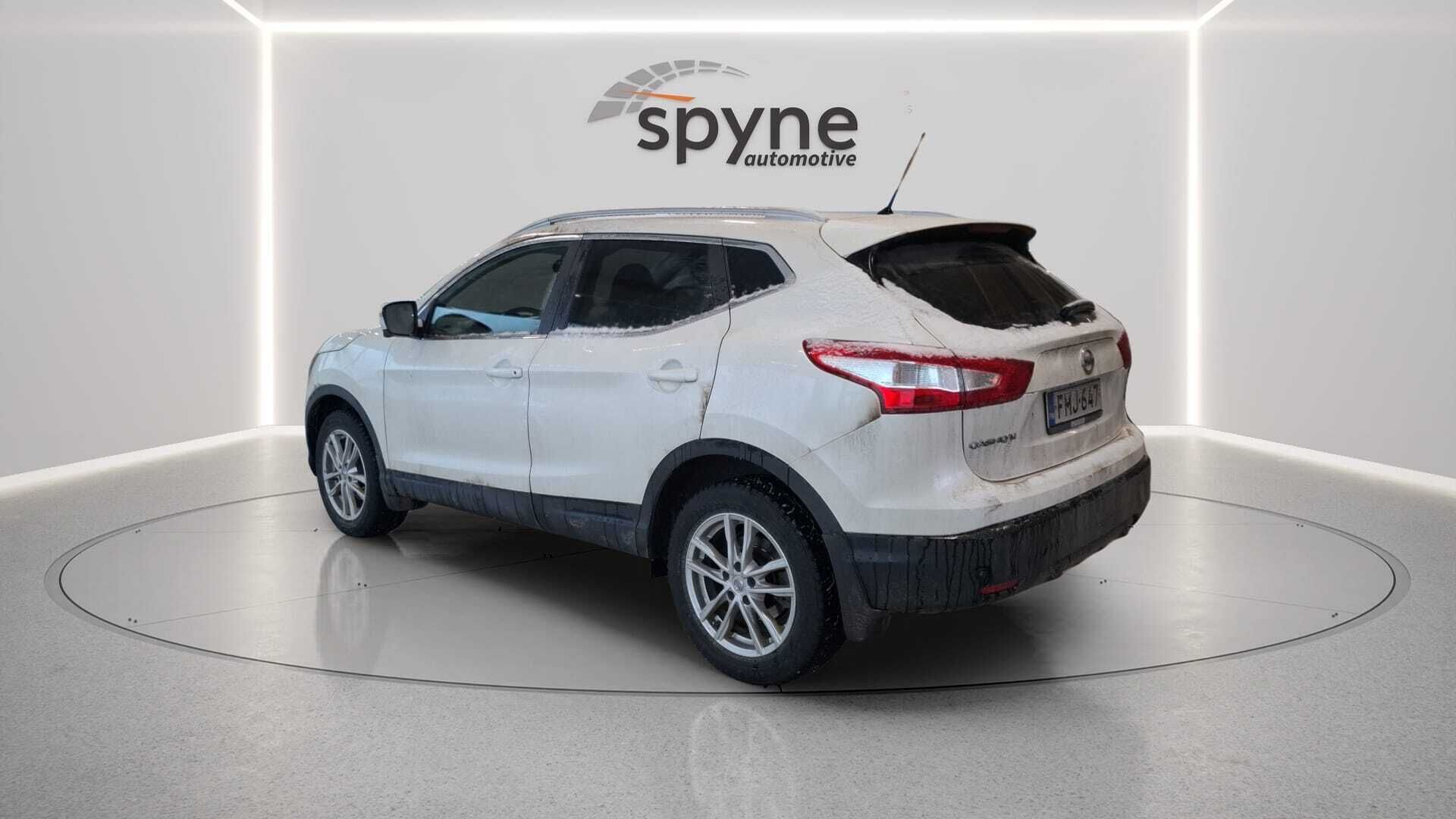 Nissan Qashqai 2017 DIG-T 115 Business 360 2WD 6M/T 17" Leather * Vakkari / 360Kamera / Lohko / Nahat * - Suomi-auto / Kahdet Renkaat / Jakoketju vaihdettu! - HULLU BLACKWEEK KORKOTARJOUS 2,49%