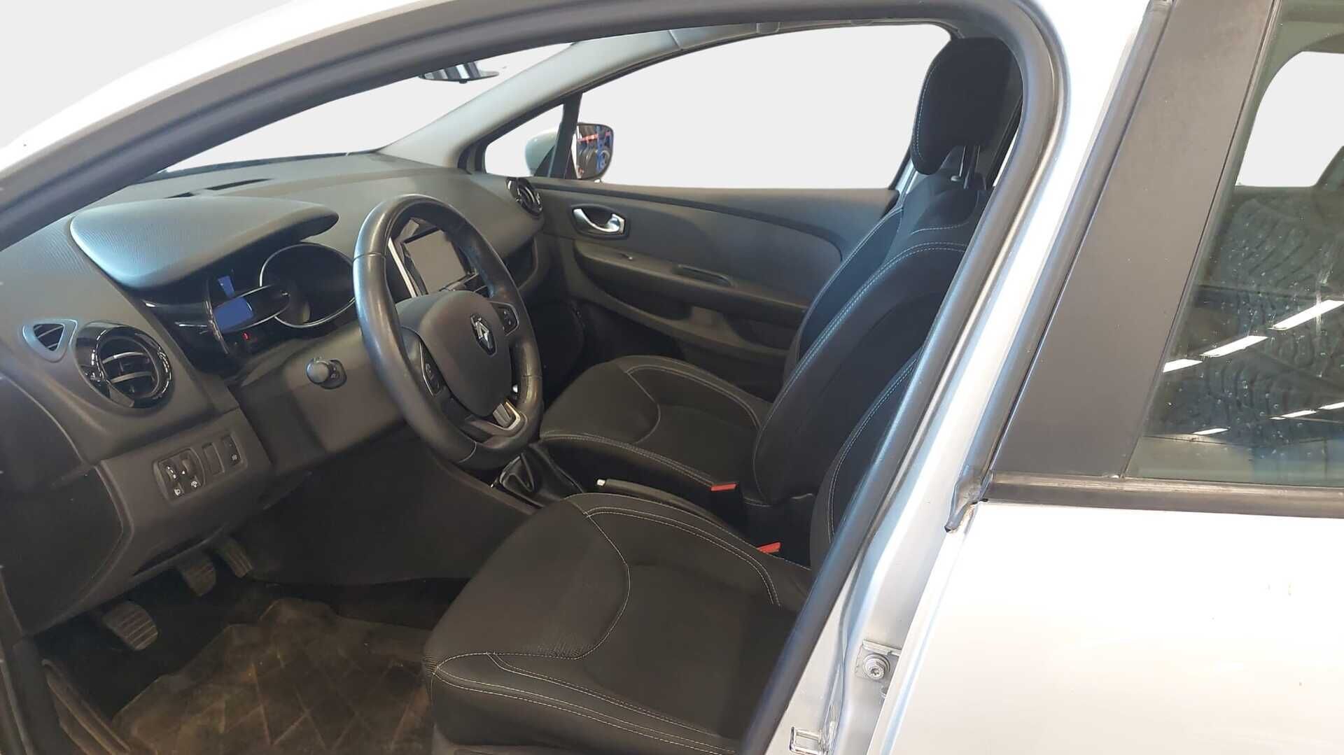 Renault Clio 2016 Sport Tourer Energy TCe 90 S&S Zen - *Suomi-auto / Lohkolämmitin sisäpistokkeella ja lämppärillä / Navigointi / Vakionopeudensäädin / Renkaat uusittu hetki sitten / Viim. huolto 6/25!*