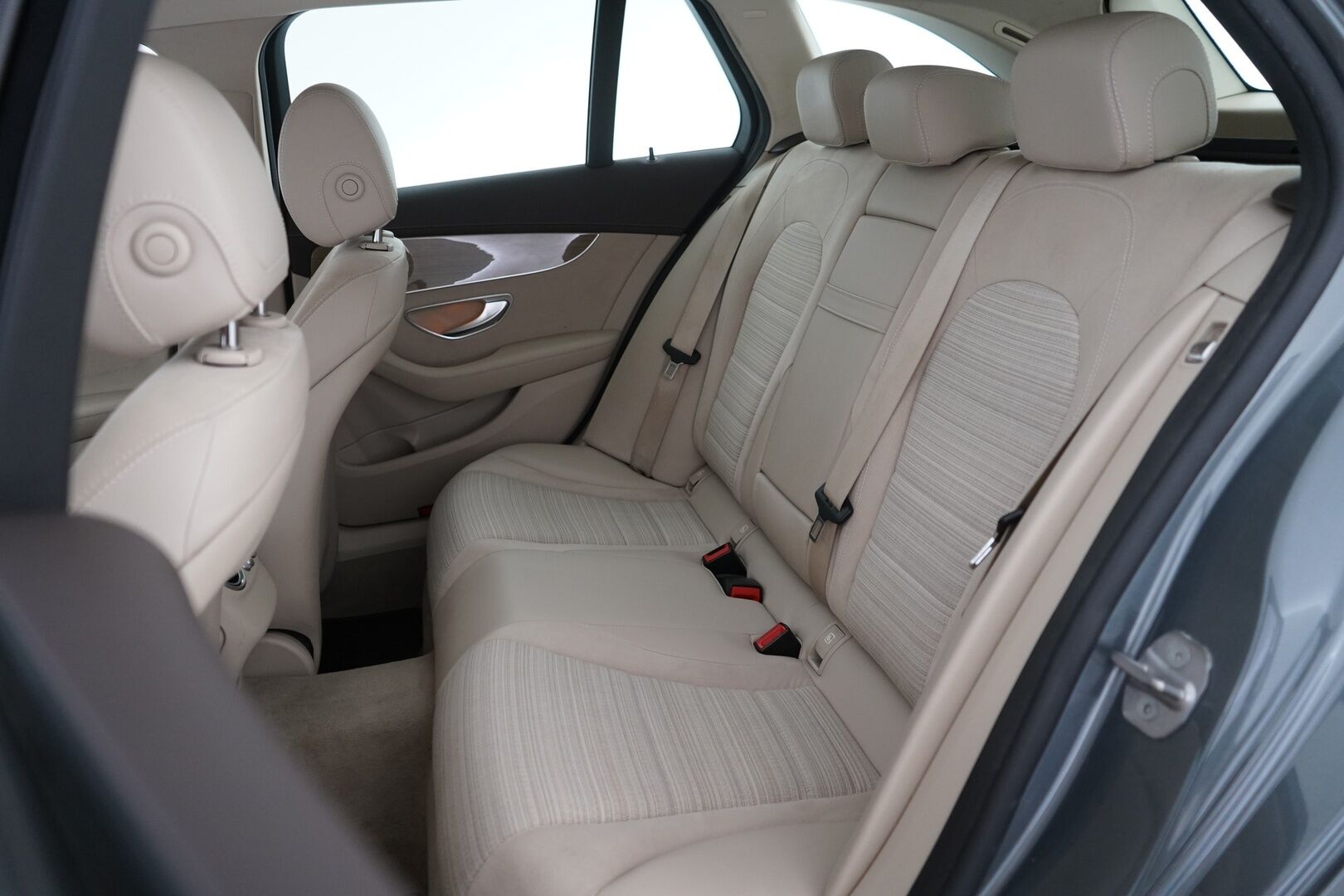Mercedes-Benz C 2017 180 T A Premium Business - Puolinahat | S-kontti | Peruutustutkat | ILS-ledit | Bluetooth | Vakionopeudensädin