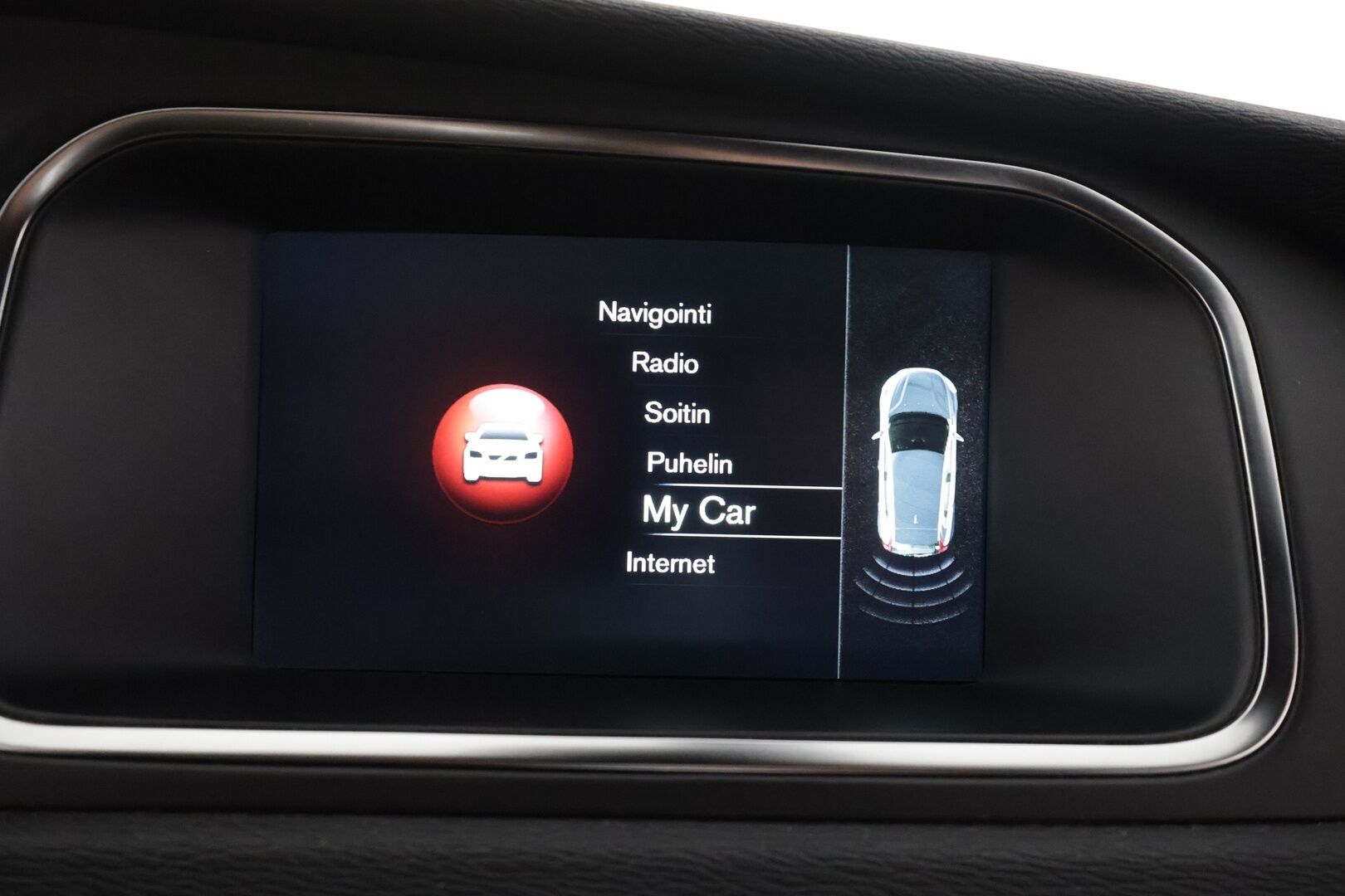 Volvo V40 2017 T3 Business aut - | 1-om suomiauto | Merkkihuollot | Webasto | LED | Digimittari | Vakkari | Bluetooth | City Safety | Penkinlämmittimet | 2x renkaat aluvantein | 
