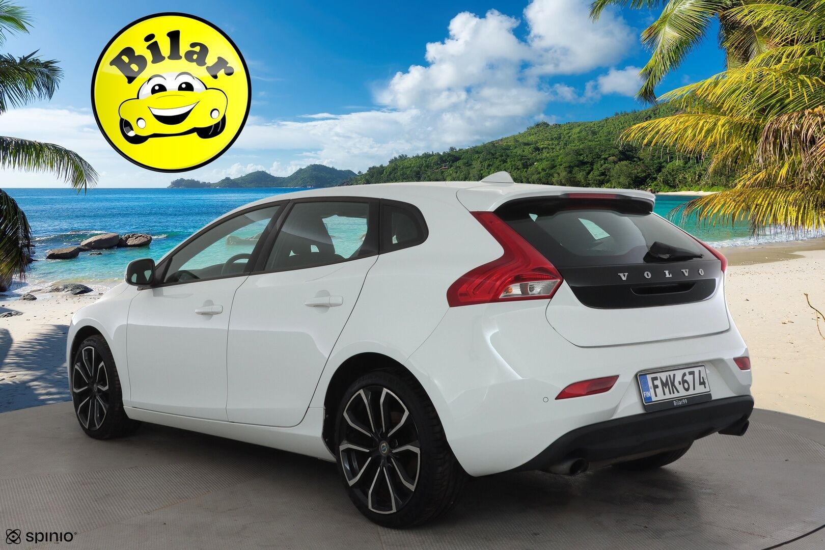 Volvo V40 2017 T3 Business aut - | 1-om suomiauto | Merkkihuollot | Webasto | LED | Digimittari | Vakkari | Bluetooth | City Safety | Penkinlämmittimet | 2x renkaat aluvantein | 
