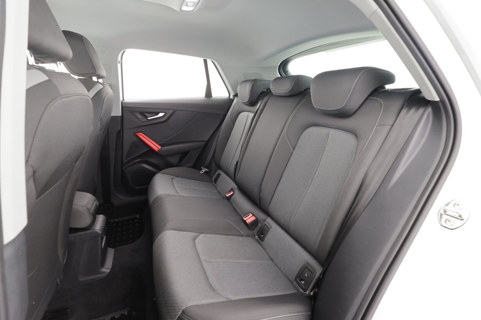 Audi Q2 2017 Business Sport 1,4 TFSI COD 110 kW S tronic * ACC / Koukku / Lohko / LED / Audi Smartphone / Keyless * - Suomi-auto / Kahdet Renkaat