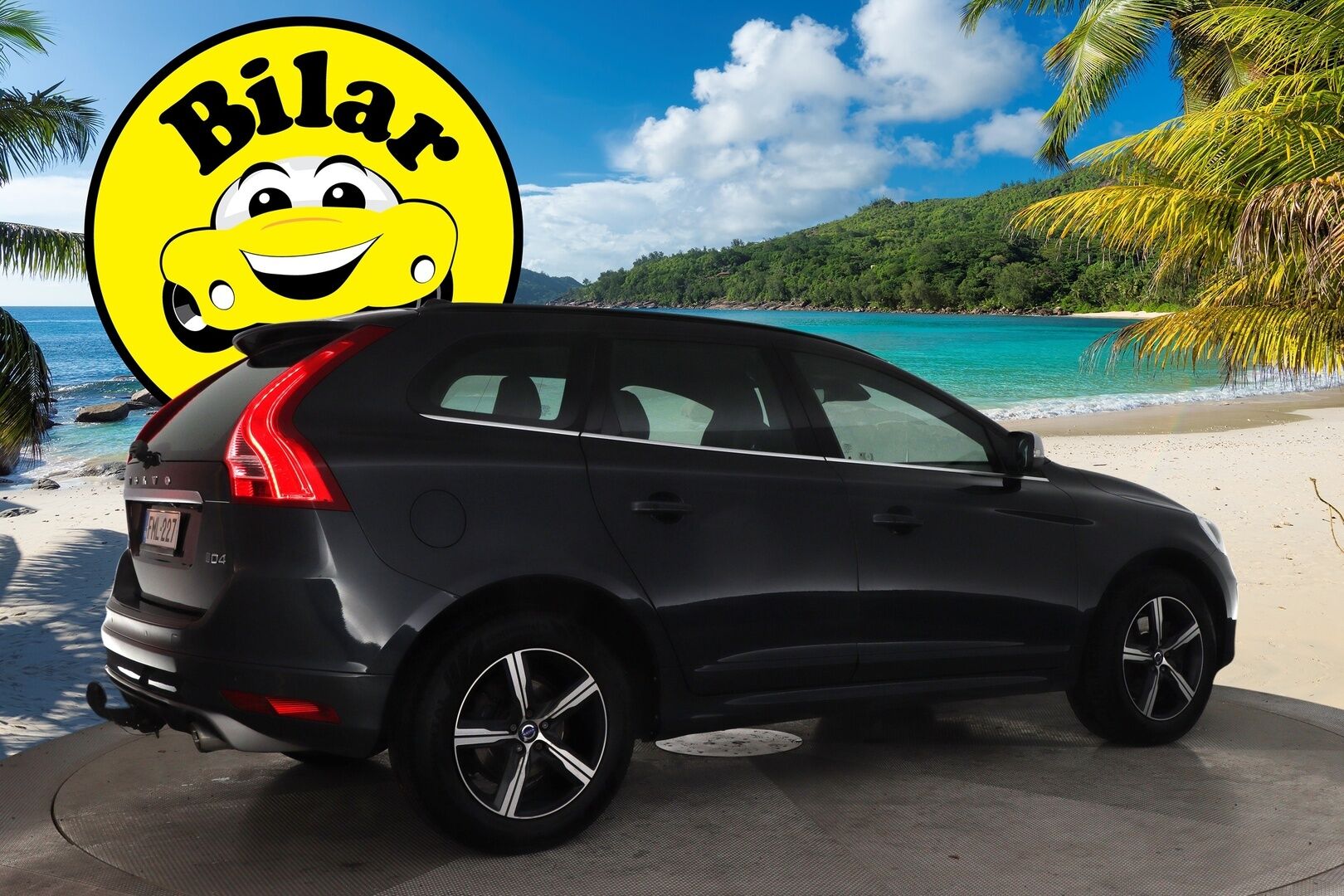 Volvo XC60 2017 D4 Business Classic R-Design aut / Webasto / VOC / Vetokoukku / Peruutuskamera / - Suomi-auto / Kahdet renkaat / Hyvät huollot 