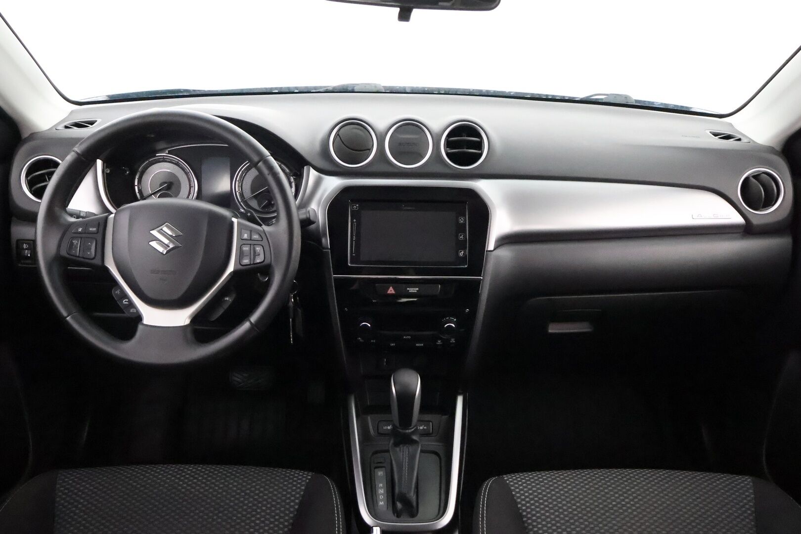 Suzuki Vitara 2019 112 BOOSTERJET 4WD GL+ 6AT - 1Om Suomiauto / Adapt.Vakkari / Peruutuskamera / BLIS / Juuri tullut Tampereelle!