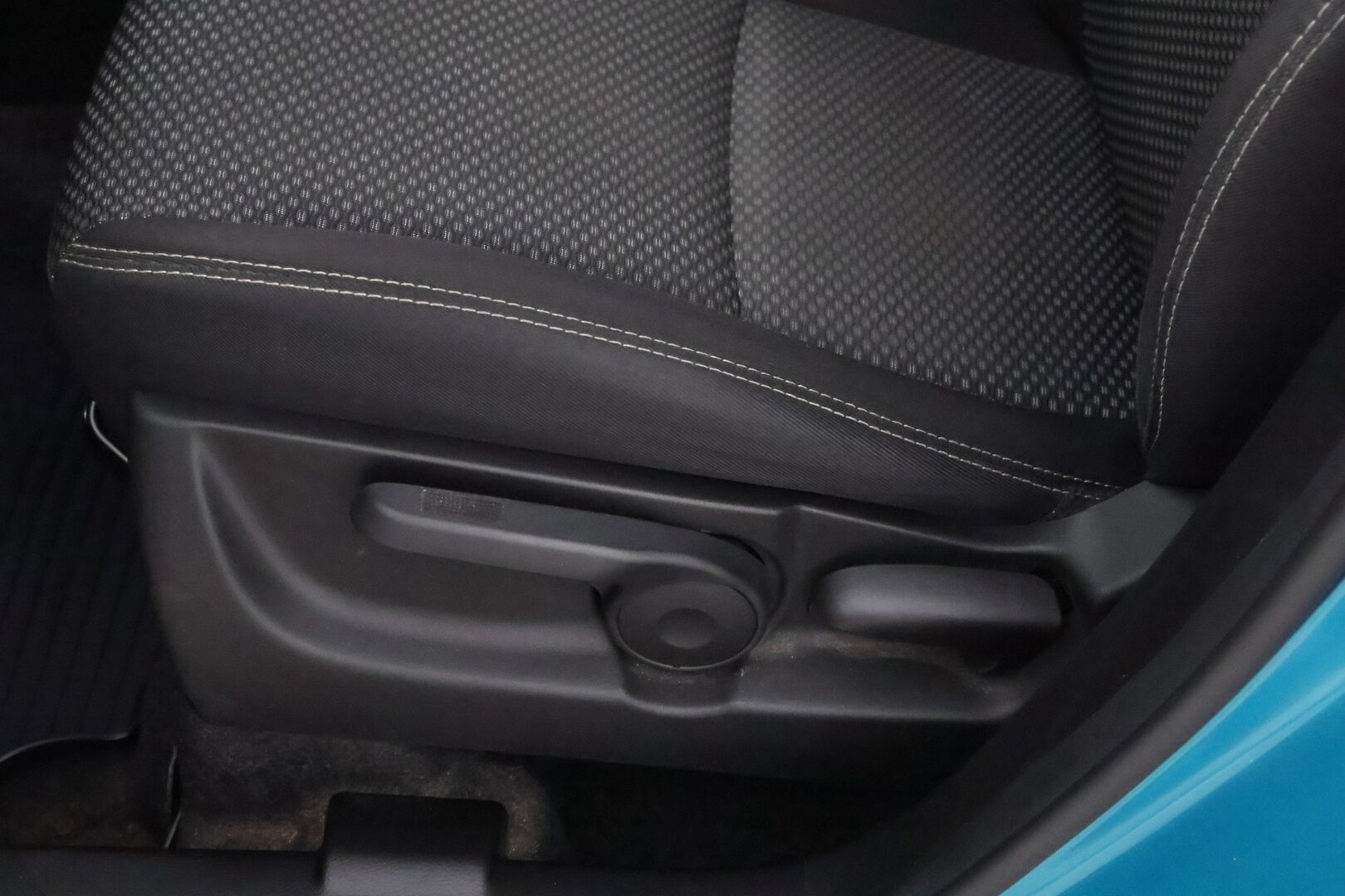 Suzuki Vitara 2019 112 BOOSTERJET 4WD GL+ 6AT - 1Om Suomiauto / Adapt.Vakkari / Peruutuskamera / BLIS / Juuri tullut Tampereelle!
