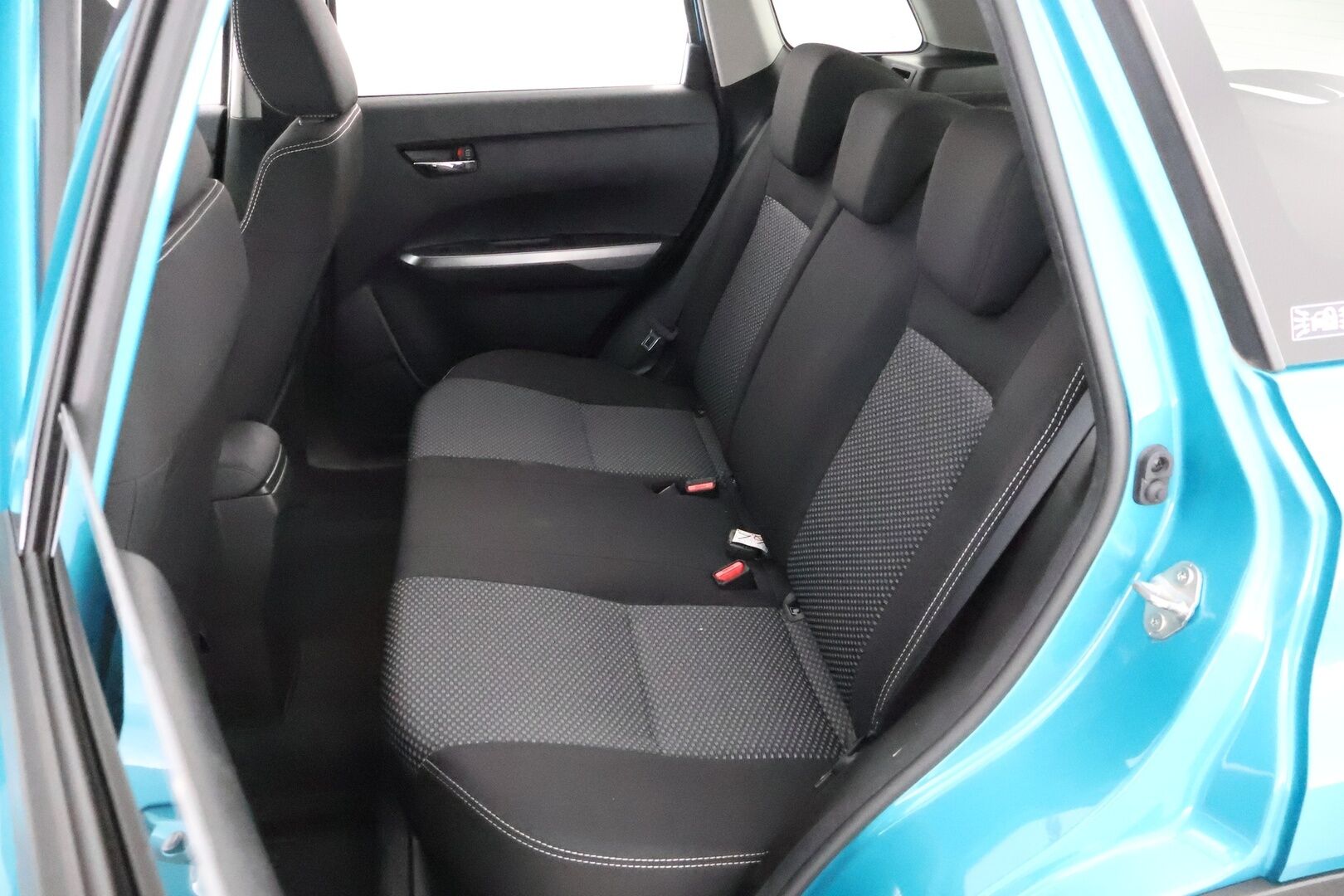 Suzuki Vitara 2019 112 BOOSTERJET 4WD GL+ 6AT - 1Om Suomiauto / Adapt.Vakkari / Peruutuskamera / BLIS / Juuri tullut Tampereelle!