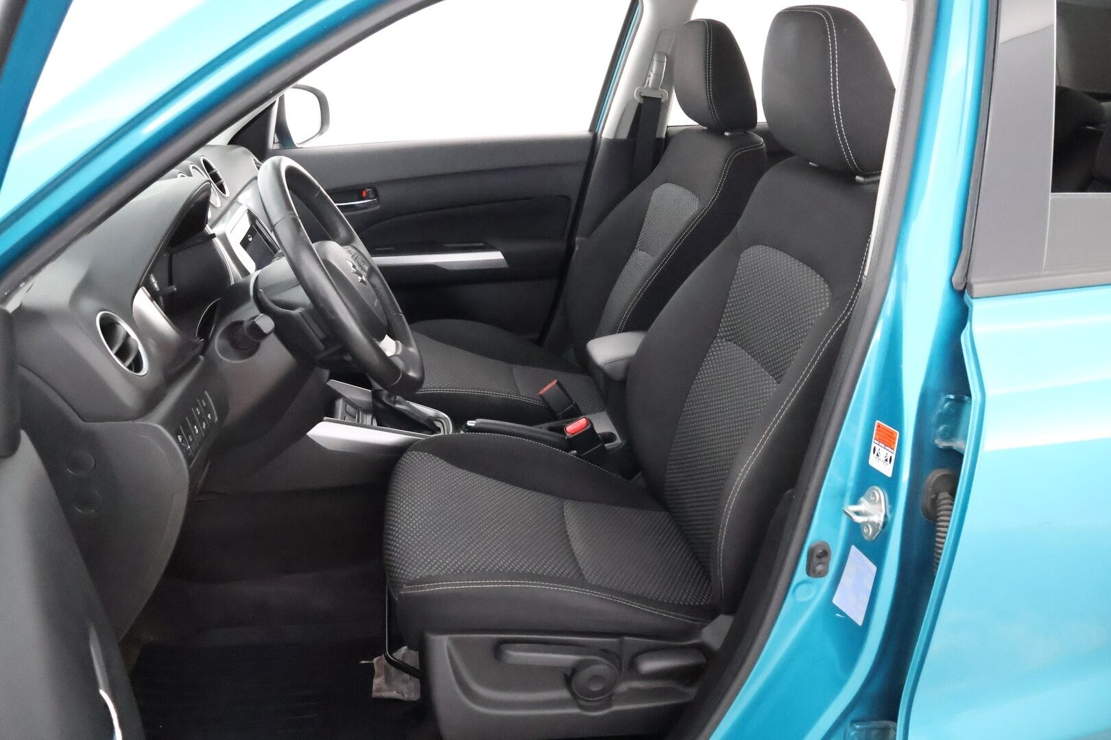 Suzuki Vitara 2019 112 BOOSTERJET 4WD GL+ 6AT - 1Om Suomiauto / Adapt.Vakkari / Peruutuskamera / BLIS / Juuri tullut Tampereelle!