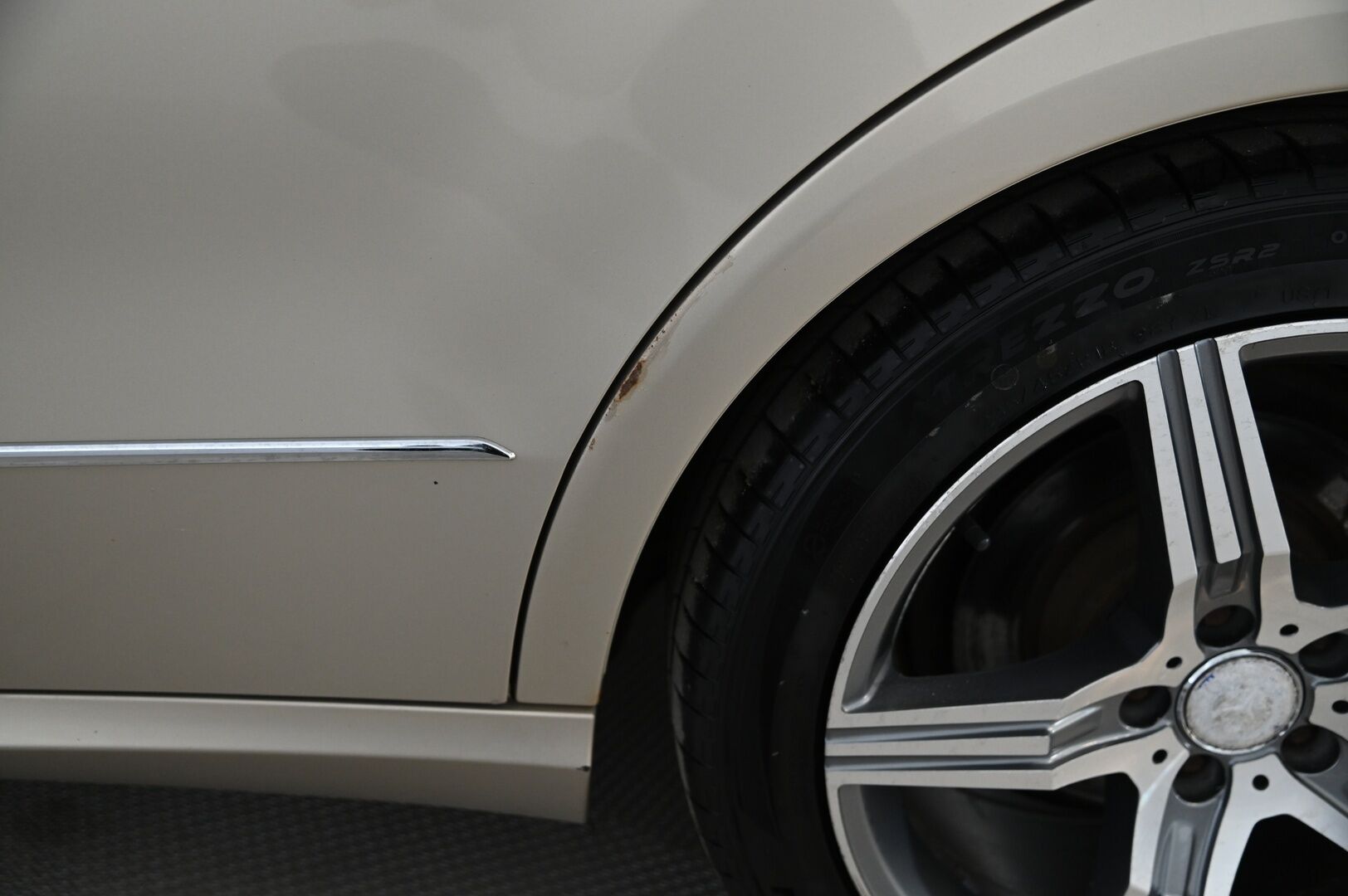 Mercedes-Benz E 2009 E 350 CDI Sedan *Myydään Huutokaupat.com* - *LEIMA 04/26 / Navi / BT / Vakkari*