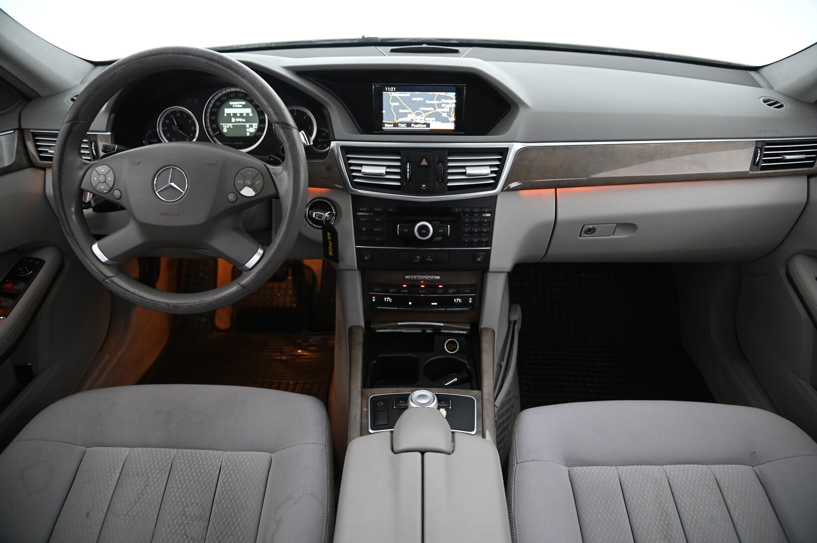 Mercedes-Benz E 2009 E 350 CDI Sedan *Myydään Huutokaupat.com* - *LEIMA 04/26 / Navi / BT / Vakkari*