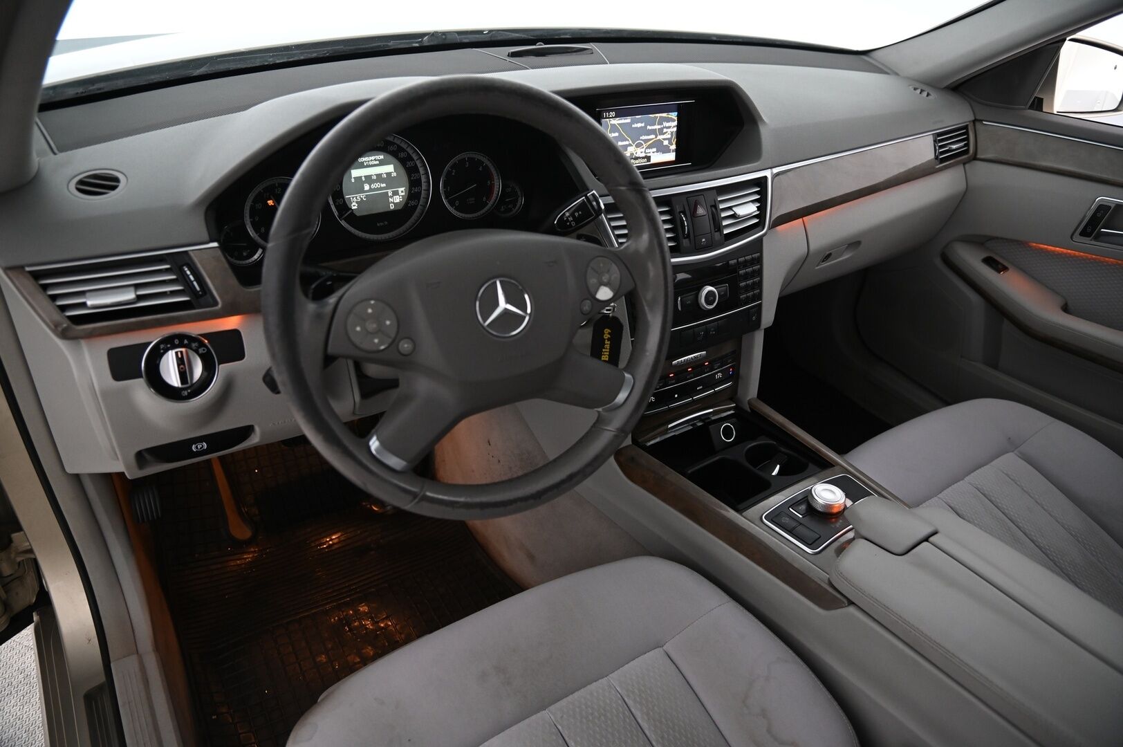 Mercedes-Benz E 2009 E 350 CDI Sedan *Myydään Huutokaupat.com* - *LEIMA 04/26 / Navi / BT / Vakkari*
