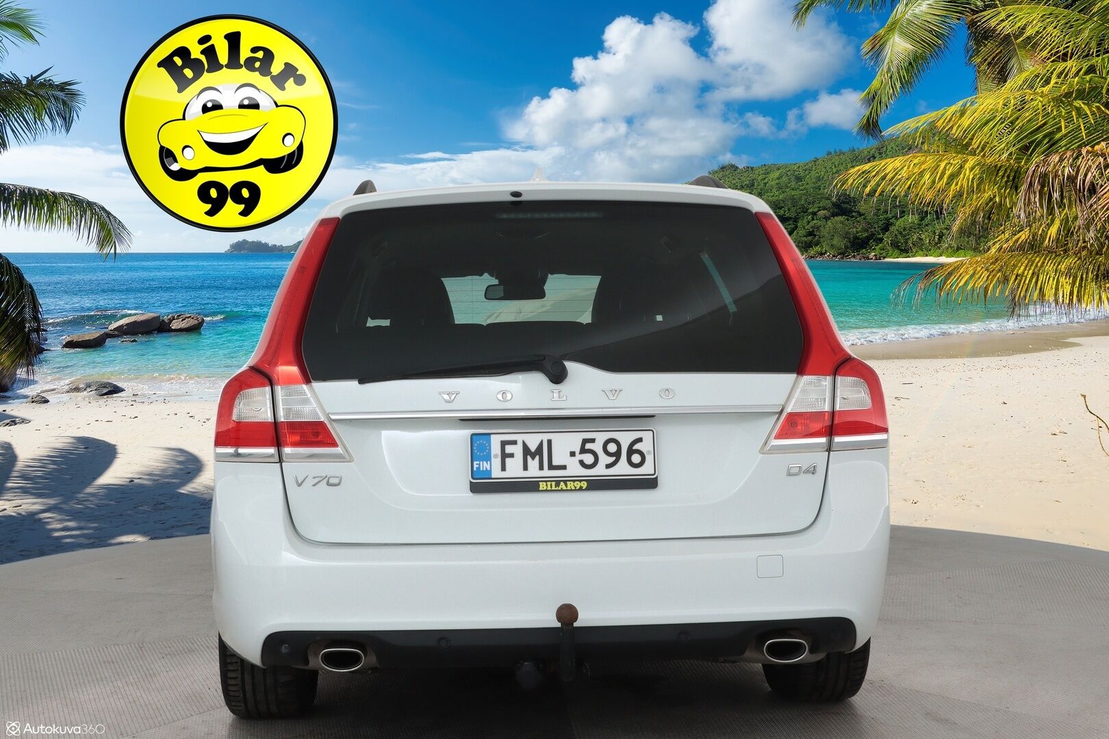 Volvo V70 2015 D4 Momentum - Webasto / Vetokoukku / Ratinlämmitys / Puolinahkasisusta / Xenon / Peruutustutka / Digimittaristo!