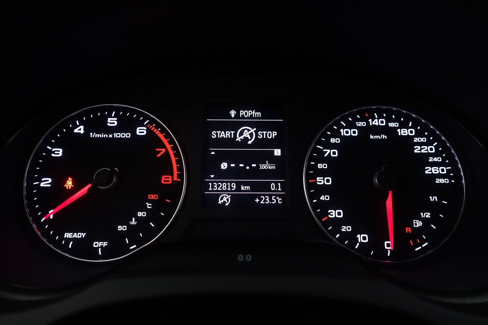 Audi A3 2016 Sedan Business 1,0 TFSI 85 kW - | Juuri Huollettu! | Webasto | Suomi-auto | Vetokoukku | Vakionopeudensäädin | Bluetooth | P. Tutka | Penkinlämmitys | Kahdet renkaat | MMI- näyttö | 