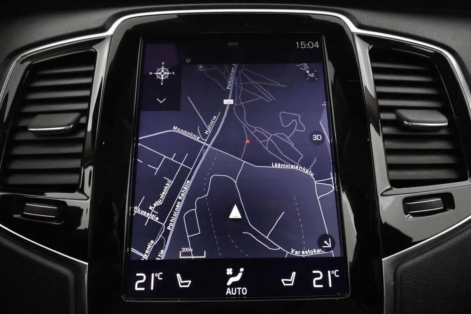 Volvo XC90 2017 D5 AWD Inscription aut **Panorama / HUD / Ilma-alusta / Webasto / Koukku / Adapt.Vakkari / Sporttinahat Muistilla** - 3,99 % KORKOTARJOUS TÄHÄN AUTOON - Suomi-auto / Kahdet renkaat