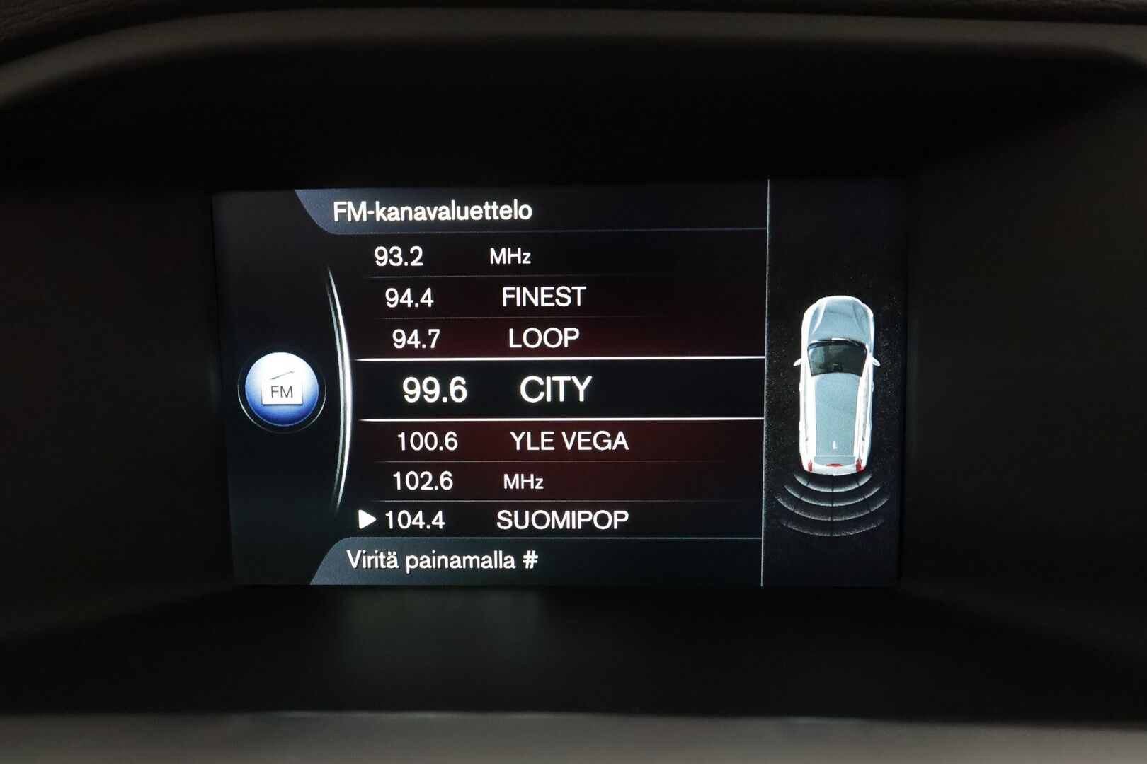 Volvo V60 2017 D4 Business aut ** Webasto / Koukku / Adapt.Vakkari / XENON-valot / P.tutka / Navi / Kaistavahti ** - Suomi-auto / Kahdet Renkaat 