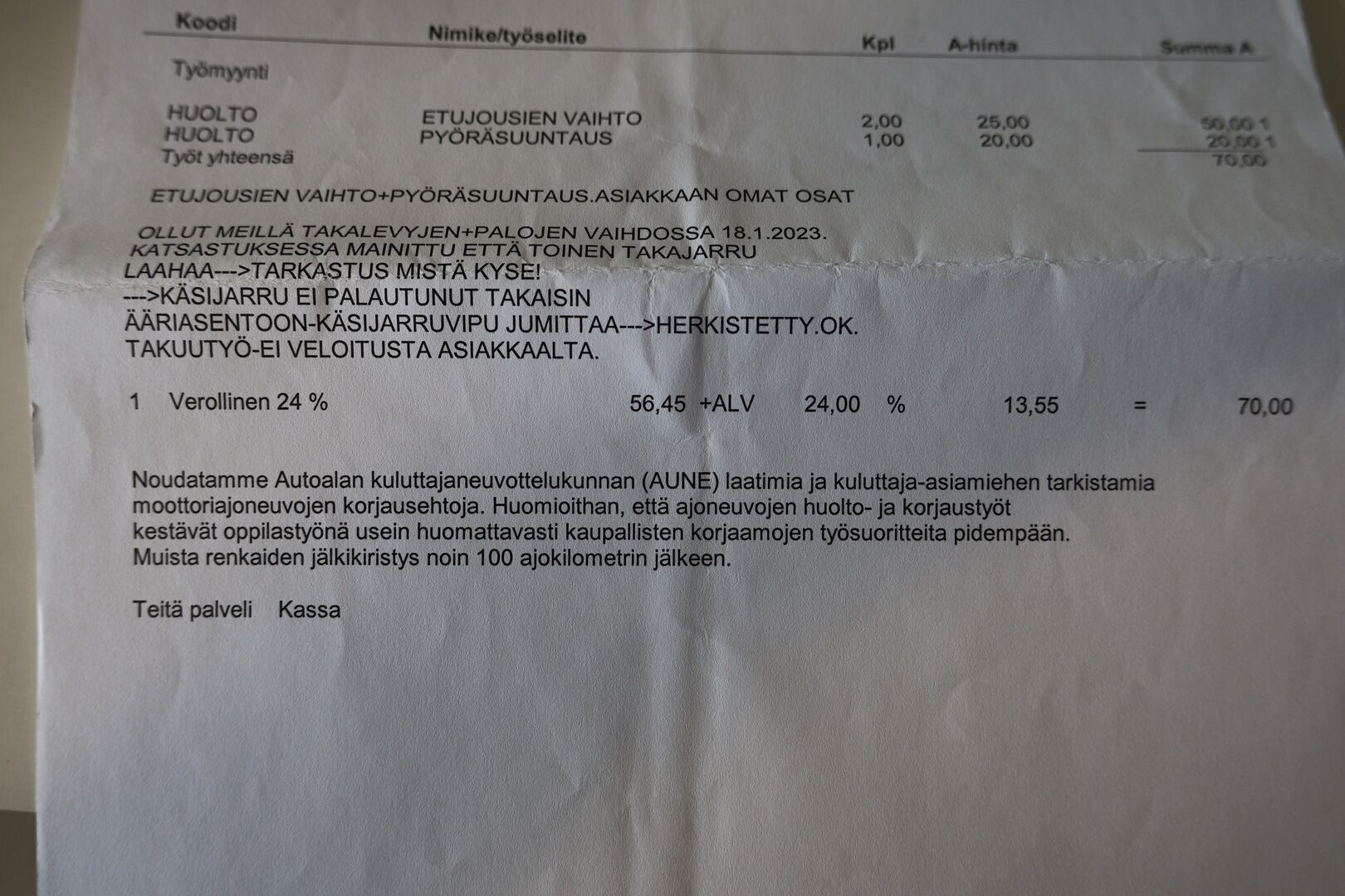 Volkswagen Golf 2010 GOLF 1.4 TSI | Huutokaupat.com | Lähes vuosi leimaa | Kahdet fiksut renkaat - TÄYSIN TOIMIVA JA SIISTI. 