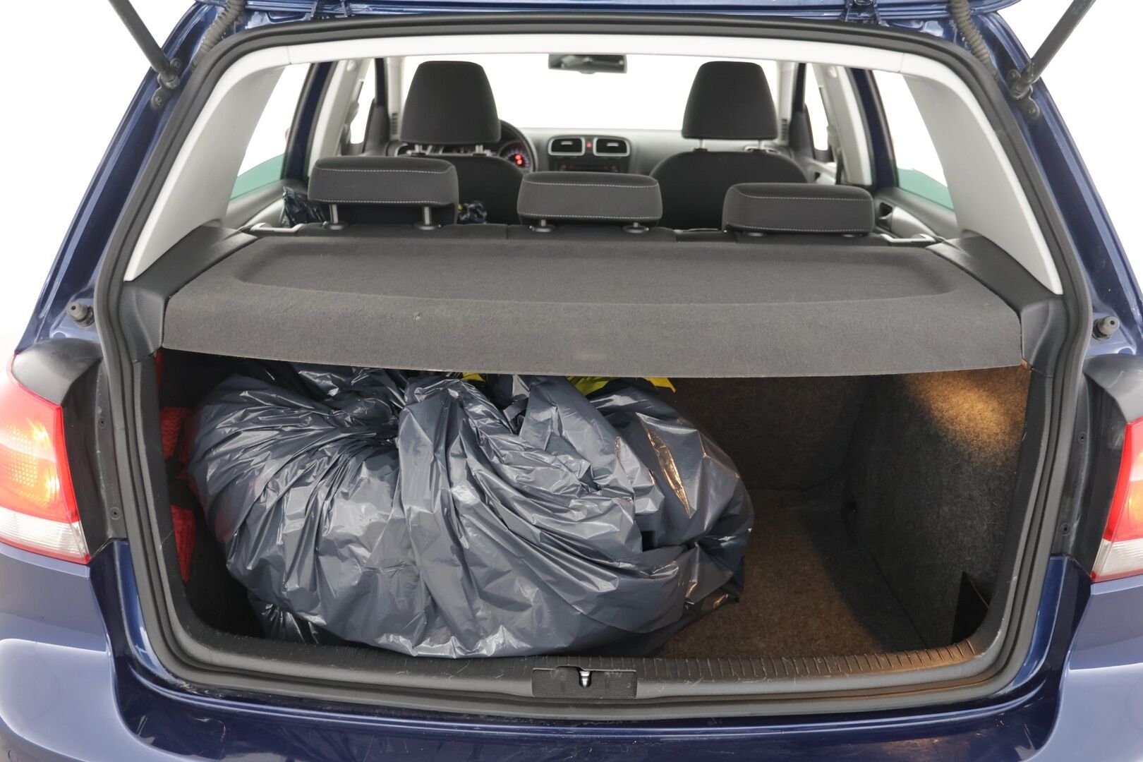 Volkswagen Golf 2010 GOLF 1.4 TSI | Huutokaupat.com | Lähes vuosi leimaa | Kahdet fiksut renkaat - TÄYSIN TOIMIVA JA SIISTI. 