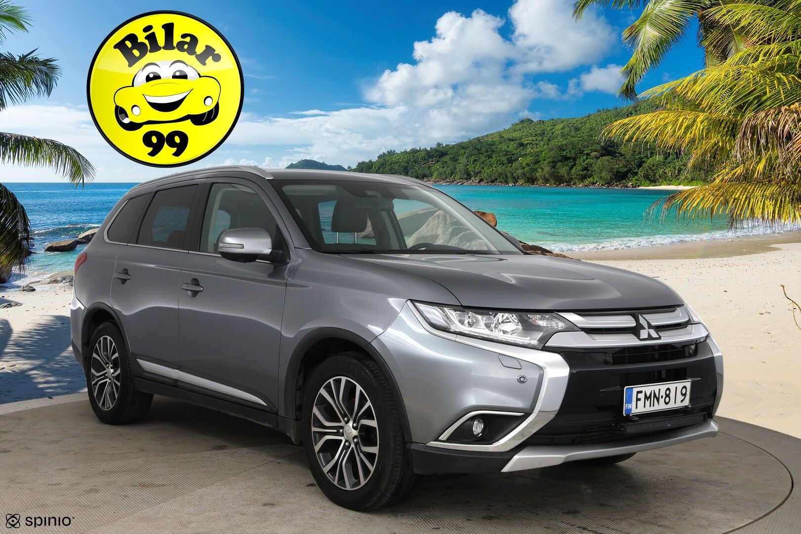 Mitsubishi Outlander 2017 2,2 DI-D Instyle NAVI AT 4WD 7P / Adapt. vak / Vetokoukku / Nahat / Rockford / Keyless - 7-Paikkainen / LED-Lisävalo / Suomi-Auto