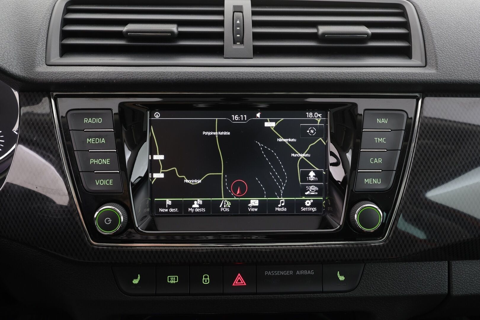 Skoda Fabia 2017 1,2 TSI 110 Monte Carlo DSG * Panorama / Vakkari / Navi / KeylessGo / Sporttipenkit / P.tutkat / Lohkolämmitin * - Suomi-auto / Juuri katsastettu! / Merkkihuollettu