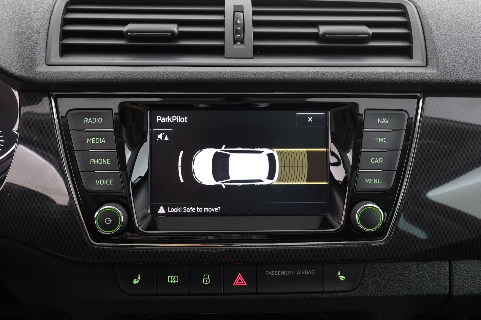 Skoda Fabia 2017 1,2 TSI 110 Monte Carlo DSG * Panorama / Vakkari / Navi / KeylessGo / Sporttipenkit / P.tutkat / Lohkolämmitin * - Suomi-auto / Juuri katsastettu! / Merkkihuollettu