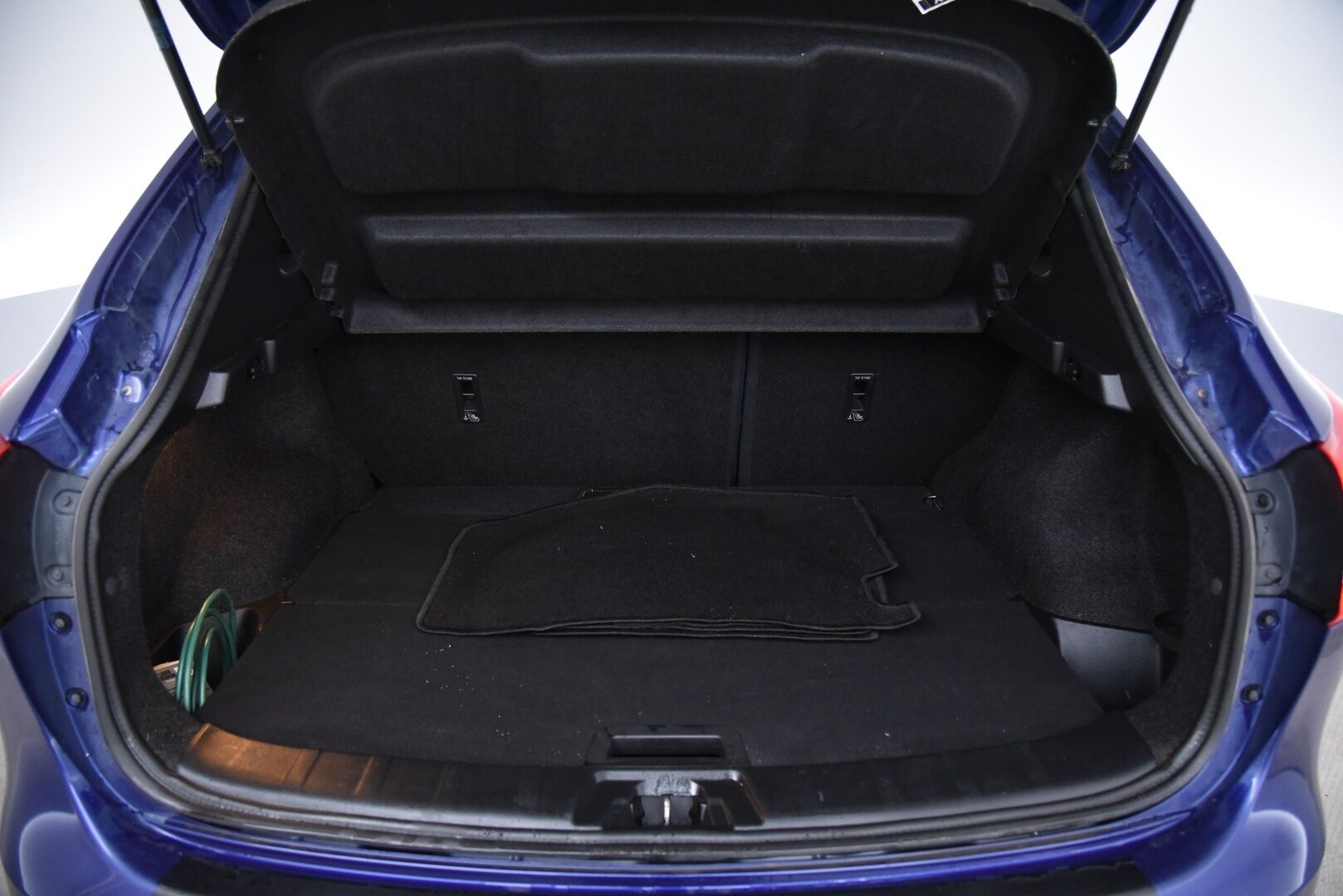Nissan Qashqai 2016 DIG-T 163 Acenta 2WD 6M/T E6 Safety Pack Connect / Vetokoukku / Lohkolämmitin / P. Kamera / P. Tutkat / Hyvät Renkaat! - Siististi pidetty ja käytännöllisesti varusteltu Qashqai kaksin hyväkuntoisin renkain! Suomi-Auto!