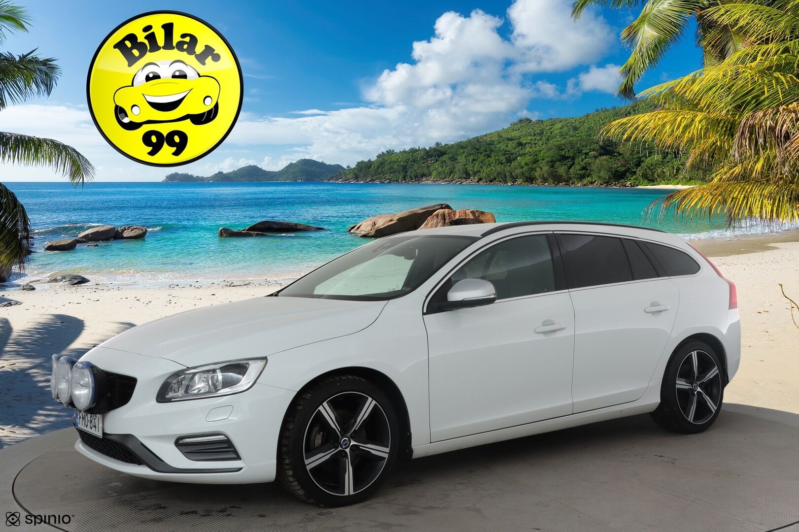 Volvo V60 2017 D4 AWD R-Design aut *Vakkari / Webasto / Koukku / Navi / Sporttipenkit / P.tutka / KeylessGo / Digimittaristo* - Suomi-auto / Kahdet renkaat aluvanteilla / Merkkihuollettu