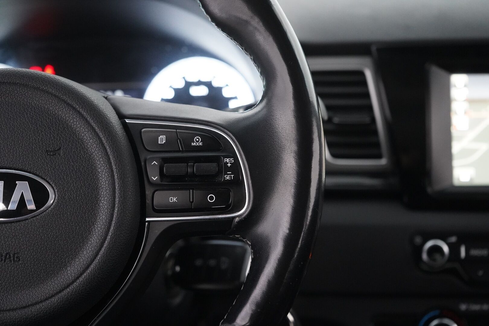 Kia Niro 2017 1,6 GDI Hybrid EX DCT - Vakkari | Kamera | Ratinlämmitin | BT | Nav | Suomi-auto | Juuri huollettu