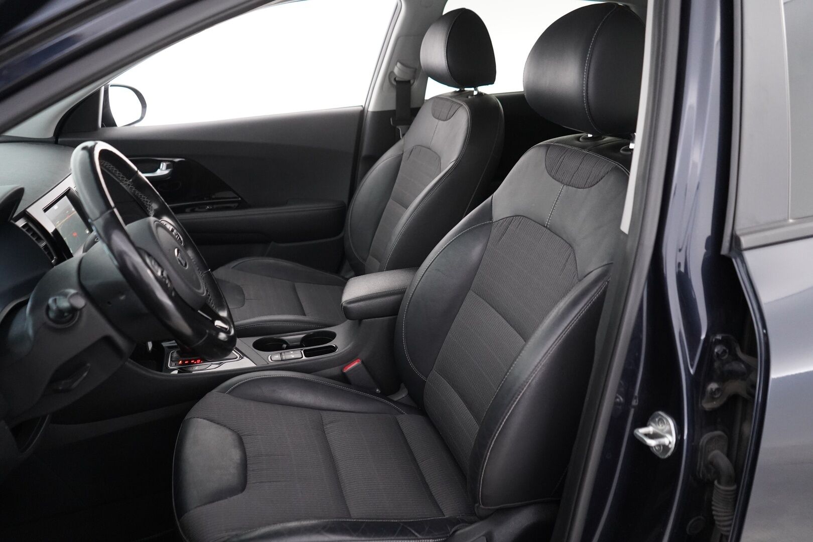 Kia Niro 2017 1,6 GDI Hybrid EX DCT - Vakkari | Kamera | Ratinlämmitin | BT | Nav | Suomi-auto | Juuri huollettu