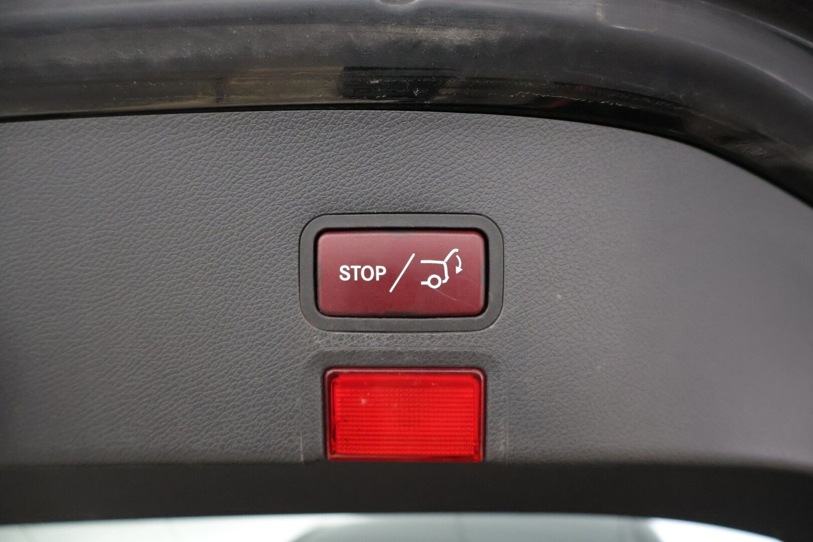 Mercedes-Benz CLA 2018 180 d A Shooting Brake Premium Business * Webasto / LED / P-Kamera / SportPenkit * - * Facelift / Suomi-Auto / Fiksusti huollettu / 2x hyvät renkaat Mersun omilla alumiinivanteilla *