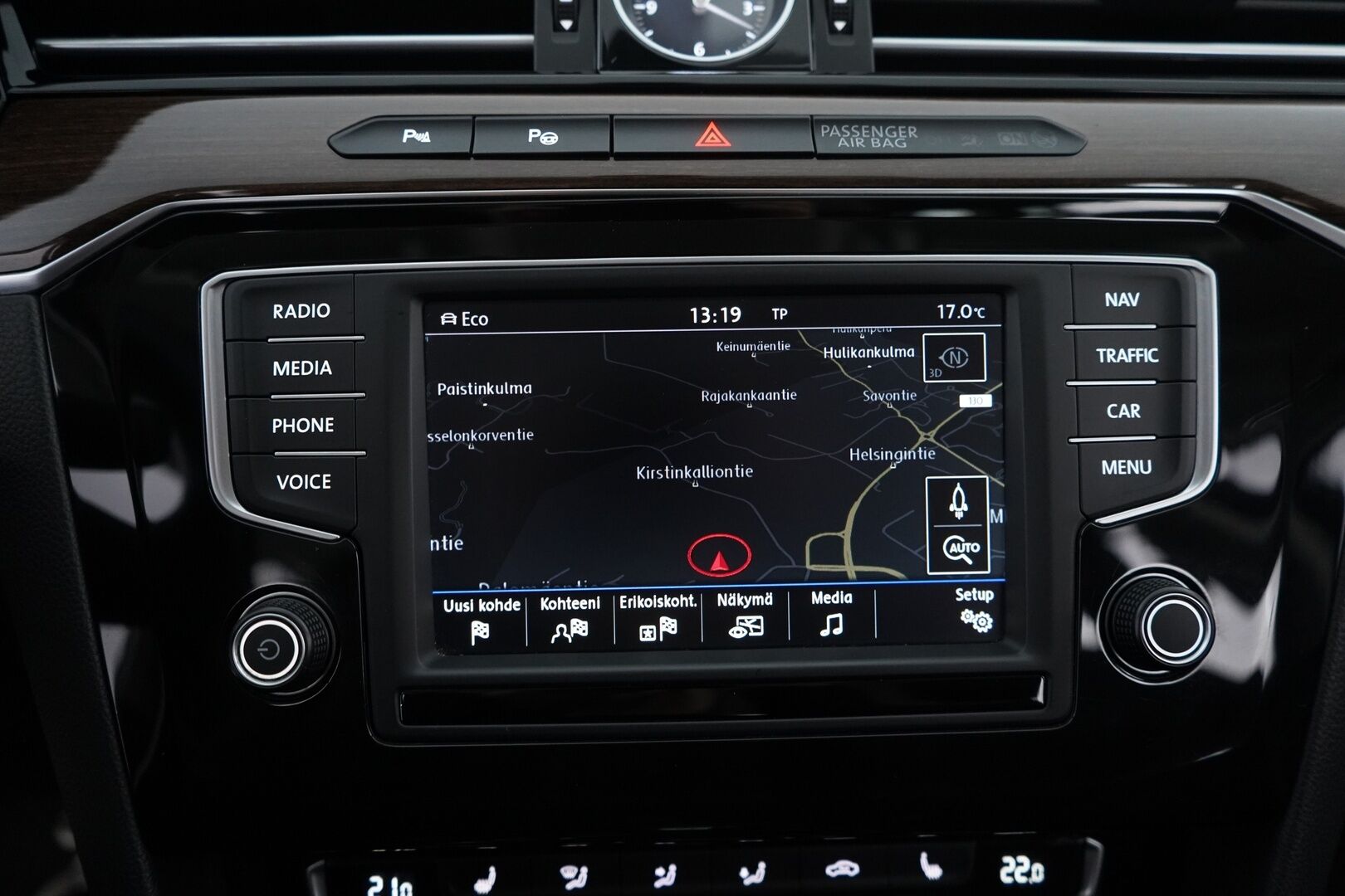 Volkswagen Passat 2017 1,6 TDI Variant Highline 88 kW (120 hv) DSG-automaatti *ACC / Vetokoukku / Lohkolämmitin / Navigointi / Carplay* - Suomi-auto / Kahdet alumiinivanteet / Kaksoismassa huollettu juuri! - Osta nyt, maksa vasta ensi vuonna