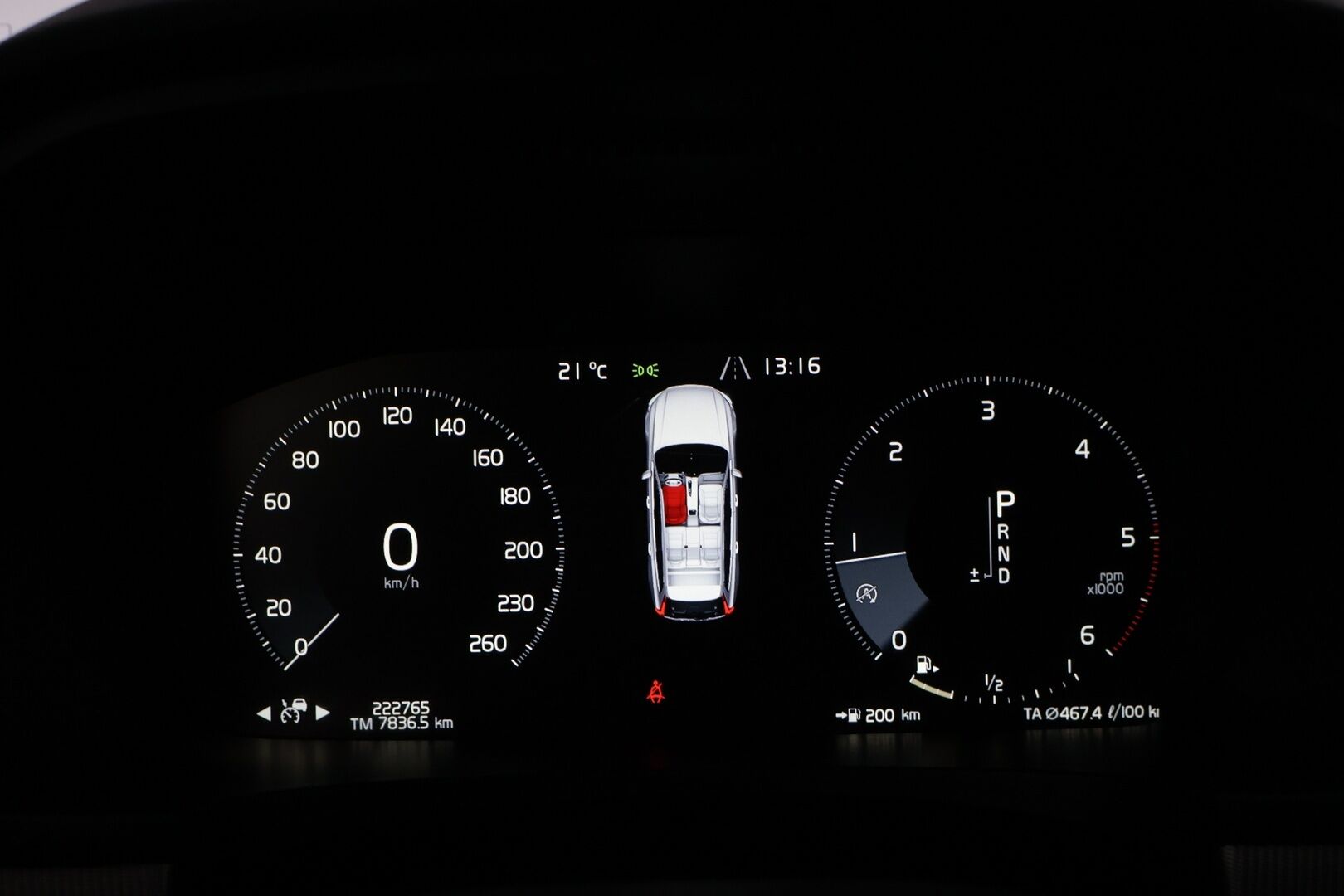Volvo V90 2017 D5 AWD R-Design aut - | Webasto | Koukku Alletaittuva | ACC | Premium Audio | VOC | LED | Sport Istuimet | Ei AdBlue-järjestelmää |