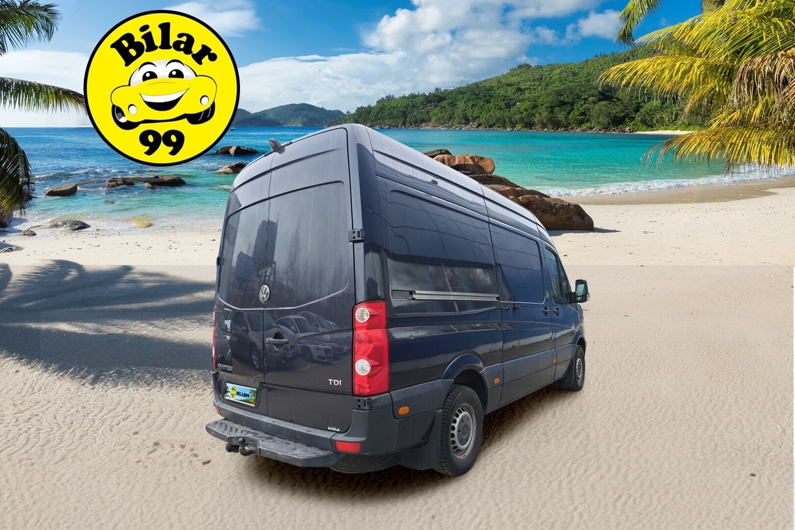 Volkswagen Crafter 2011 35 PRO umpipakettiauto 2,0 TDI 100 kW, 3665 * Webasto / Vetokoukku / Vakionopeudensäädin / Peruutuskamera * - Siistikuntoinen yksilö! / Kahdet hyväkuntoiset renkaat vanteilla! / Jakohihna vaihdettu 177tkm kohdalla - HULLUT AVAJAISHULINAT KORKOTARJOUS 3,29 %