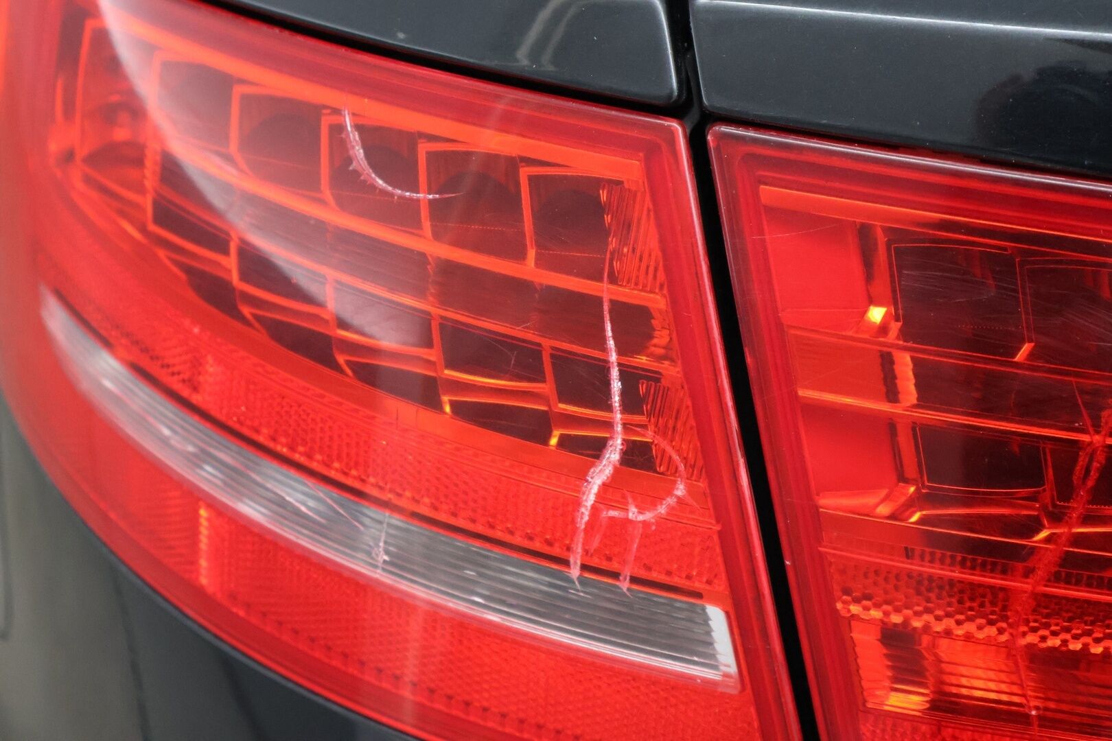 Audi A4 2008 A4 Farmari (AC) 4ov 1984cm3 | YritysOutlet - Myydään vain yrityksille - Vakkari | Nahat | Vetokoukku | 7kk leimaa!