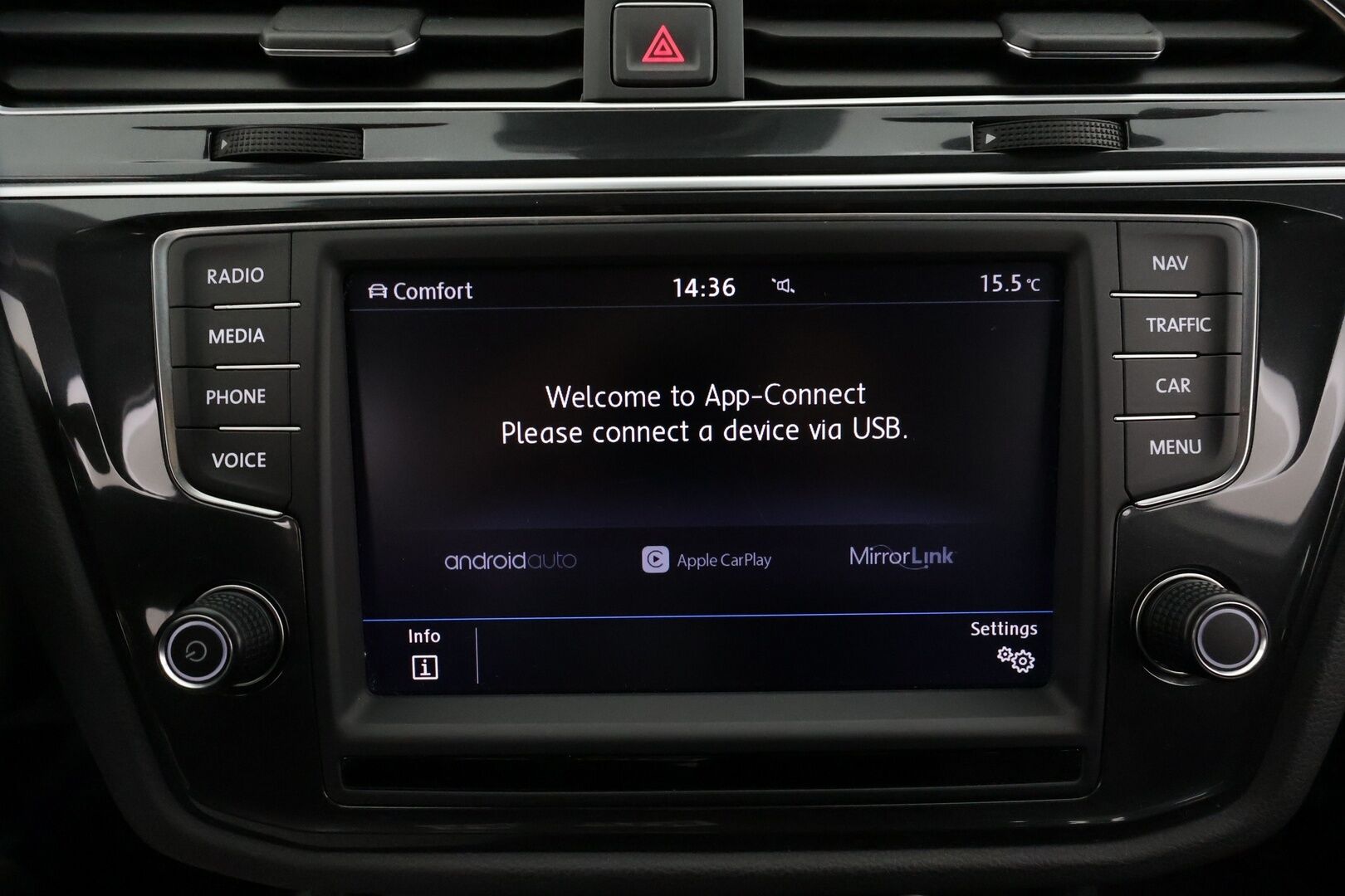 Volkswagen Tiguan 2017 R-line Highline 2,0 TDI SCR (240 hv) 4MOTION DSG * ACC / P.kamera / Webasto / Adapt.LED / Dynaudio / Navi * - Muistipenkki / Koukku / Suomi-auto / Kahdet renkaat aluvanteilla