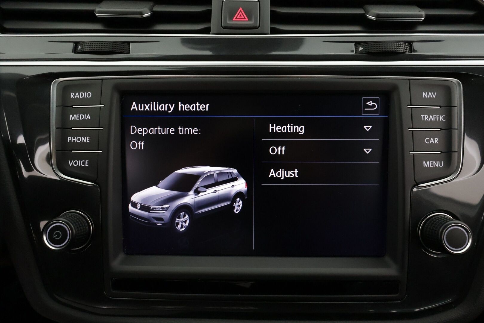 Volkswagen Tiguan 2017 R-line Highline 2,0 TDI SCR (240 hv) 4MOTION DSG * ACC / P.kamera / Webasto / Adapt.LED / Dynaudio / Navi * - Muistipenkki / Koukku / Suomi-auto / Kahdet renkaat aluvanteilla 