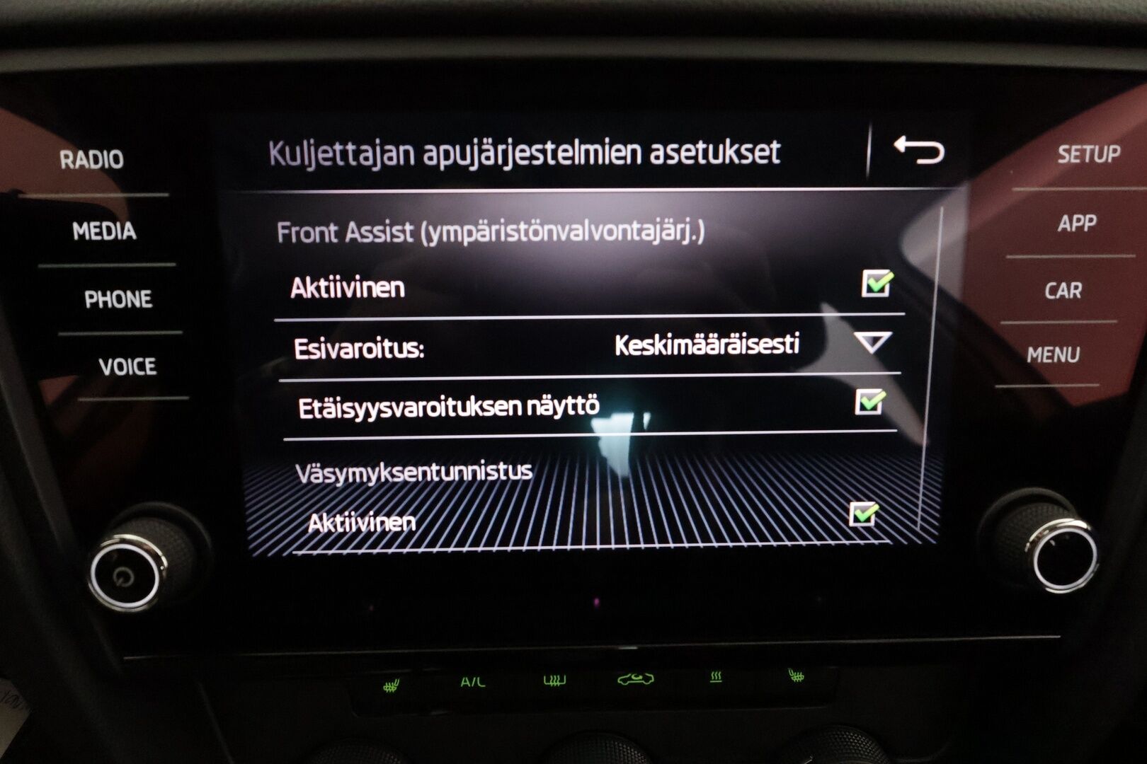 Skoda Octavia 2018 1,0 TSI Ambition** Webasto /  Apple&Android - 1-om Suomi-auto