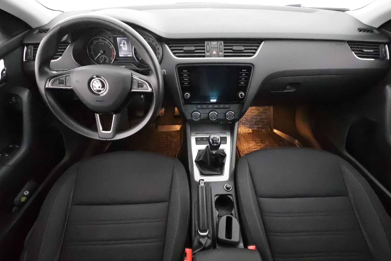 Skoda Octavia 2018 1,0 TSI Ambition** Webasto /  Apple&Android - 1-om Suomi-auto