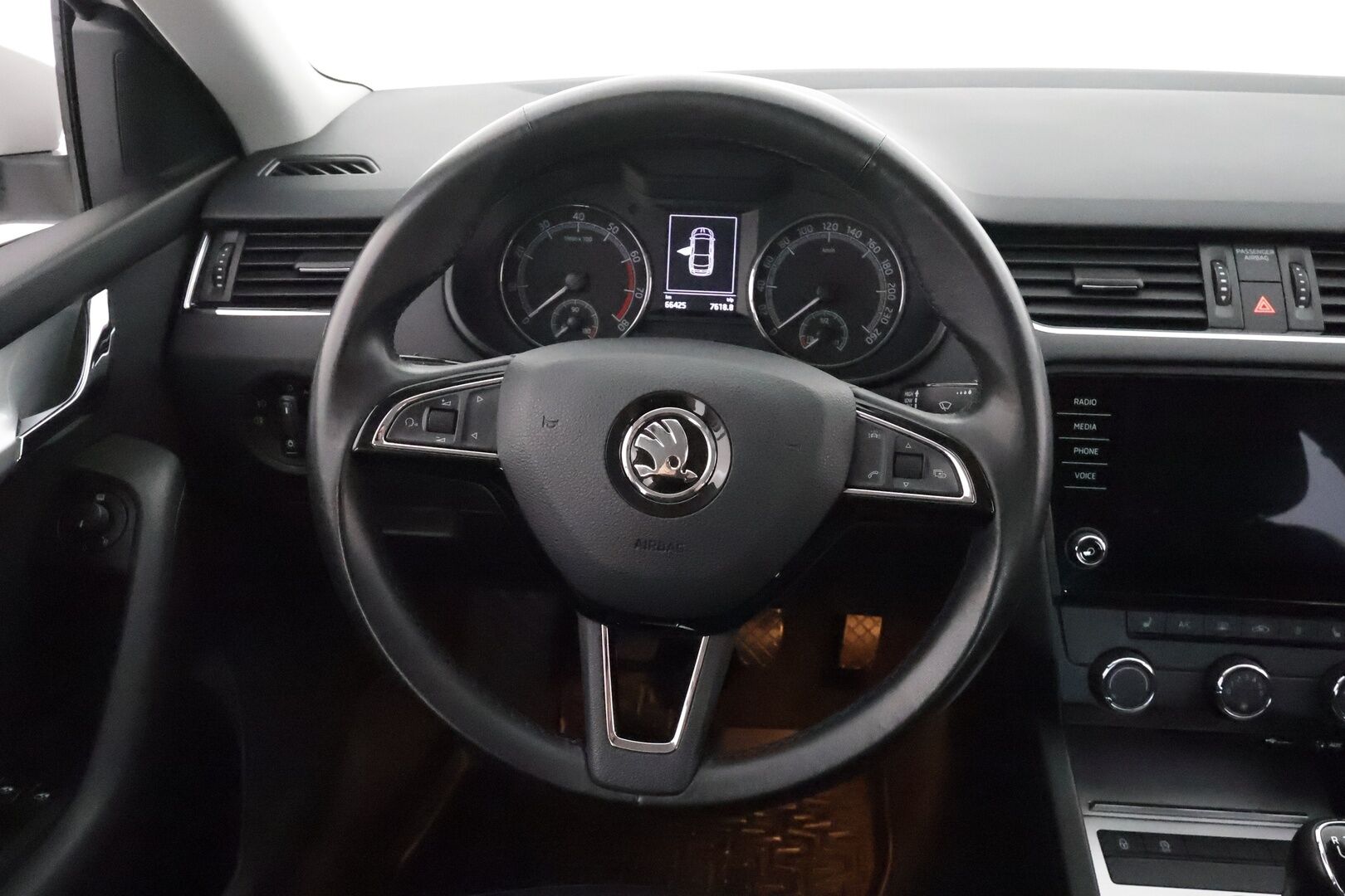 Skoda Octavia 2018 1,0 TSI Ambition** Webasto /  Apple&Android - 1-om Suomi-auto