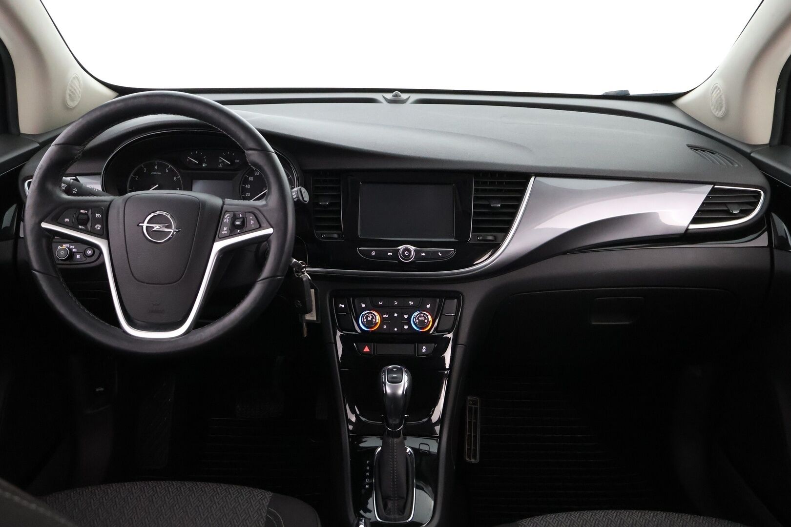 Opel Mokka 2017 X Enjoy 1,4 Turbo 103kW AT6 * Suomiauto / Vetokoukku / Vakkari / LED / Lohko+sisäpistoke / P-tutkat! - Metalliväri / Särmä huoltohistoria / 2x renkaat aluvantein!
