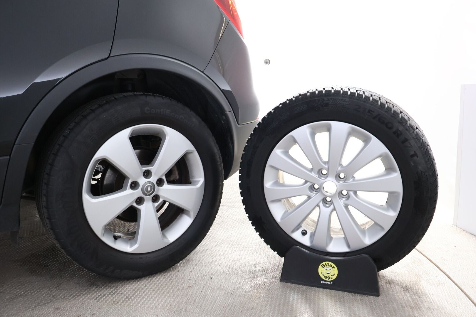 Opel Mokka 2018 X Enjoy 1,4 Turbo 103kW AT6 * Suomiauto / Koukku / Vakkari / LED / Lohko & Sisäpistoke / Peruutustutkat - Metalliväri / Särmä huoltohistoria / 2x renkaat aluvantein!