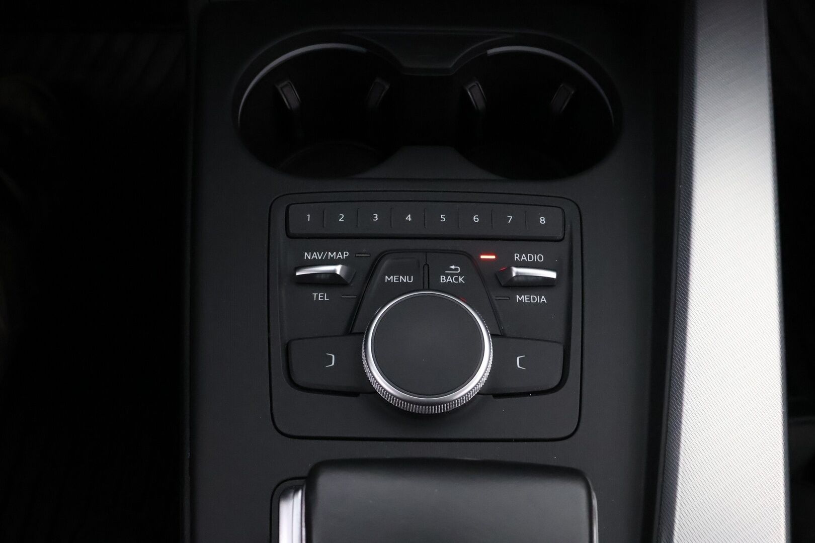 Audi A5 2018 Sportback Business Sport Comfort Edition 1,4 TFSI * Webasto / Matrix LED / Audi Sound System / Vetokoukku / Peruutustutkat - Suomiauto / 2x Renkaat Alkuperäisvantein / Jakopää hiljattain tehty! - HULLU BLACKWEEK KORKOTARJOUS 2,49%