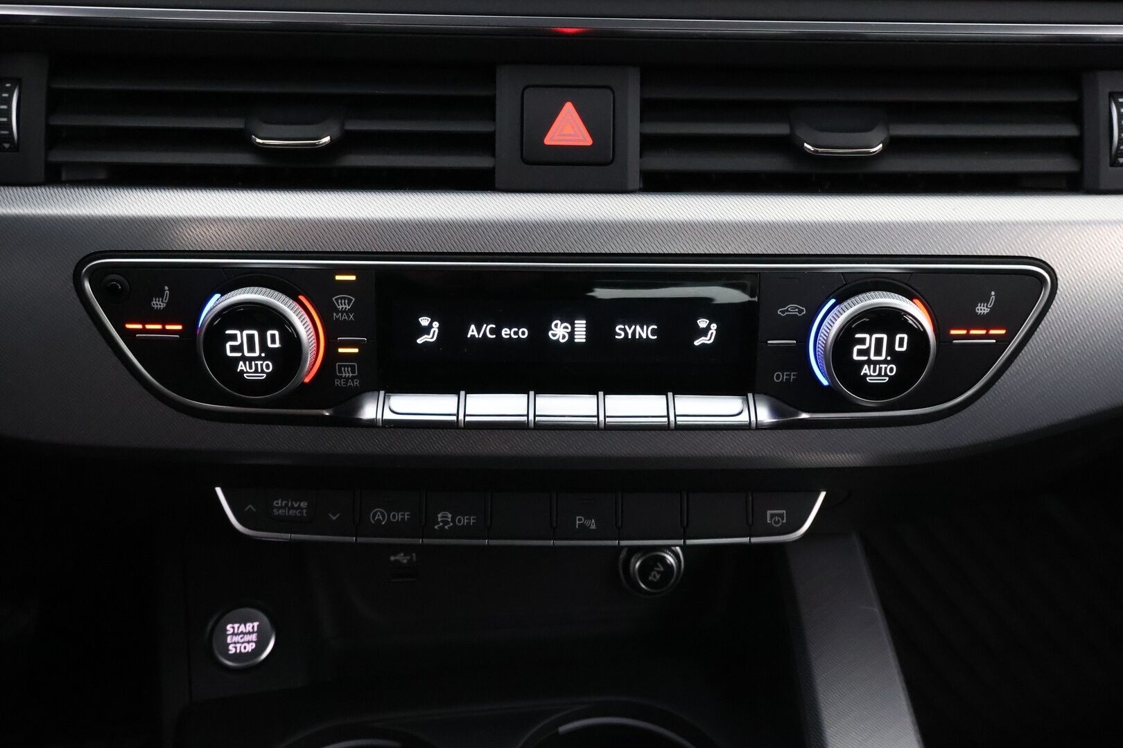 Audi A5 2018 Sportback Business Sport Comfort Edition 1,4 TFSI * Webasto / Matrix LED / Audi Sound System / Vetokoukku / Peruutustutkat - Suomiauto / 2x Renkaat Alkuperäisvantein / Jakopää hiljattain tehty!