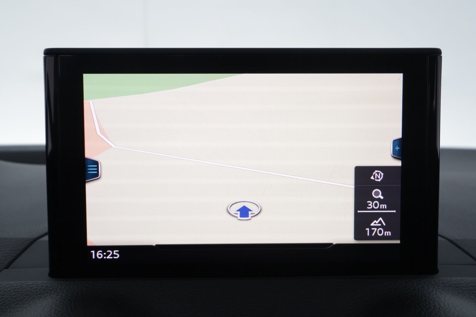 Audi Q2 2018 Business Sport 1,4 TFSI COD 110 kW S tronic * Webasto / Adapt.Vakkari / LED / Audi Smartphone / KeyLess / Peruutustutka - Kahdet renkaat aluvanteilla - HULLUT AVAJAISHULINAT KORKOTARJOUS 3,29 %